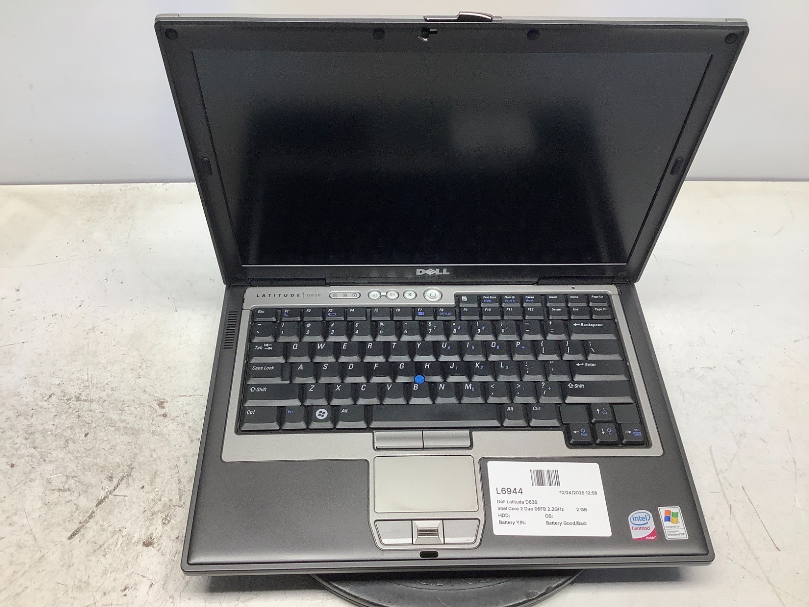 Dell Latitude D630 Intel Core 2 Duo 06FB 2.2GHz 2 GB 500GB WIN XP No Batt