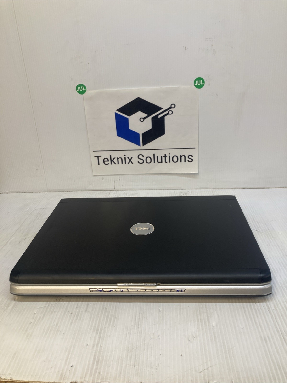 Dell Inspiron 1721 AMD Dual-Core 1.8GHz 2 GB NO HDD Boot to BIOS