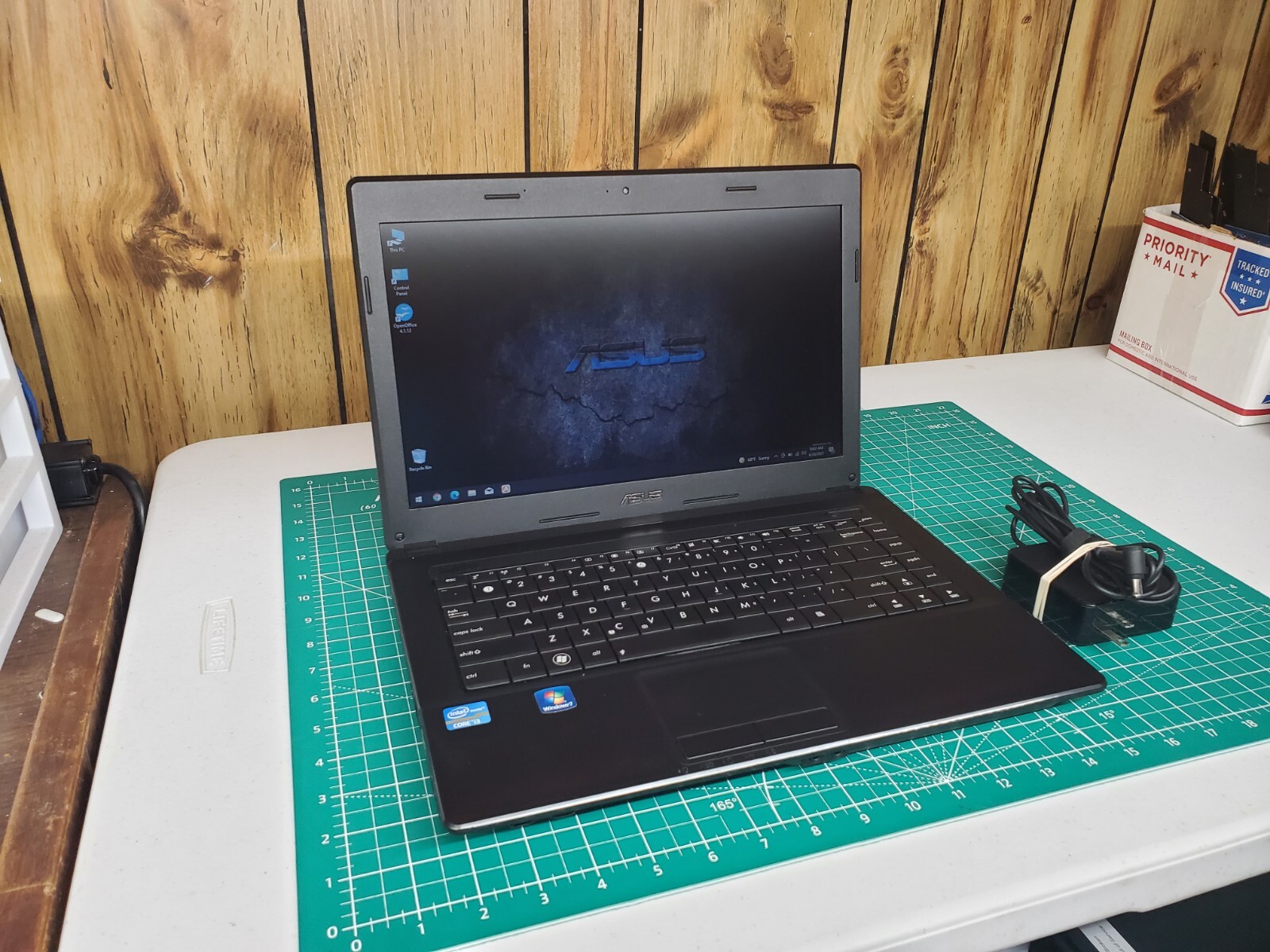 ASUS K84L-4KVX Laptop. 14.1″, windows 10, 128gb ssd, 4gb ram, i3-2330m cpu