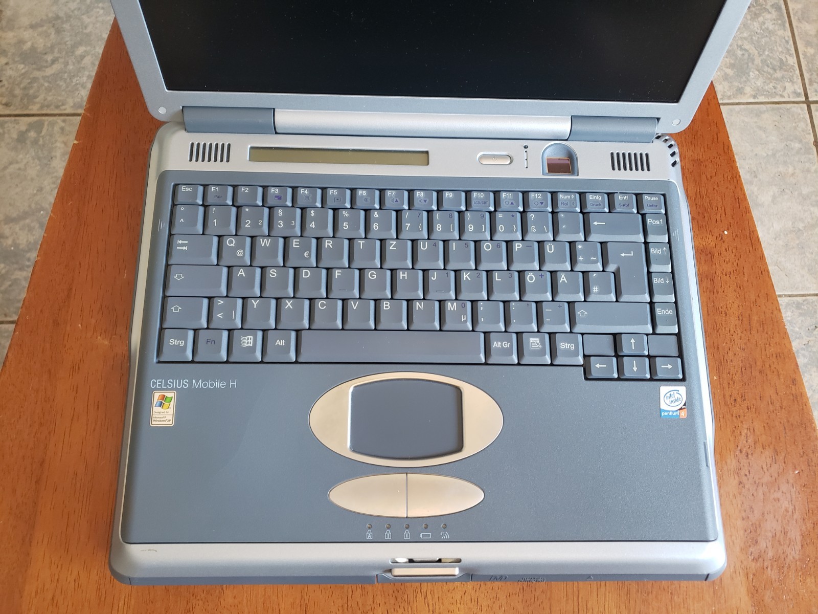 RARE Fujitsu Siemens Celsius Mobile H WF2H BS015 Nvidia 500 GoGL Wireless Kb Xp