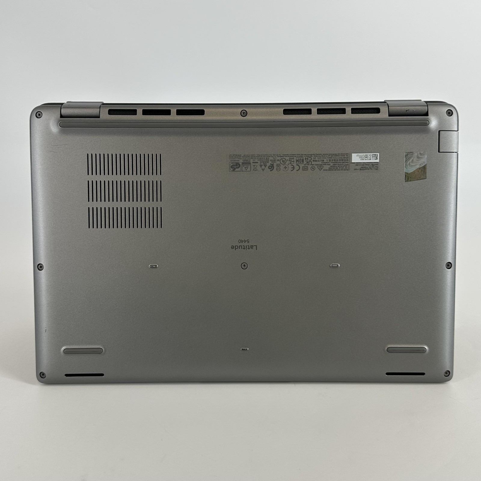 Dell Latitude 5440 14 Gray FHD TOUCH 1.8 GHz i7-1365U 16GB 512GB SSD Very Good