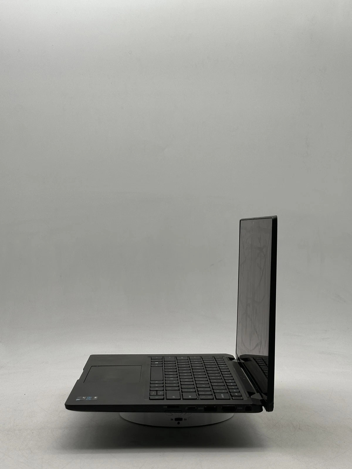 DELL LATITUDE 7420 14 FHD I5-1135G7 8 256GB WINDOW 11 PRO – CARBON FIBER/BLACK