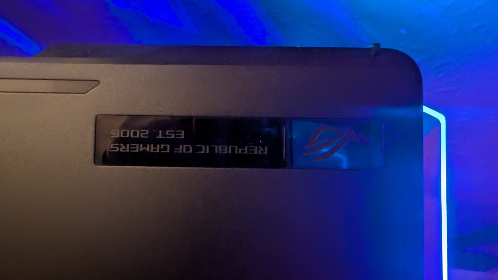 ASUS-ROGZephyrus 15.6″ QHD Gaming Laptop AMD Ryzen 25GB Memory – NVIDIA 3070 1TB