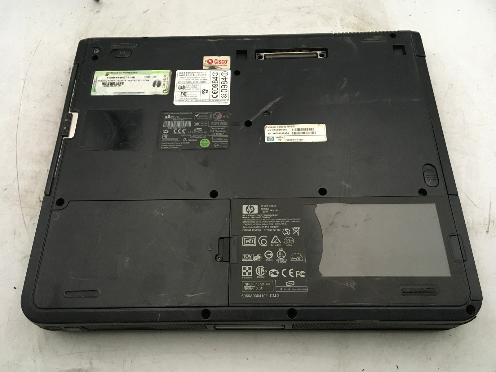 HP COMPAQ NC8000 – FOR PARTS/BAD LCD – Intel Pentium M – 256MB RAM -READ DESC-BB