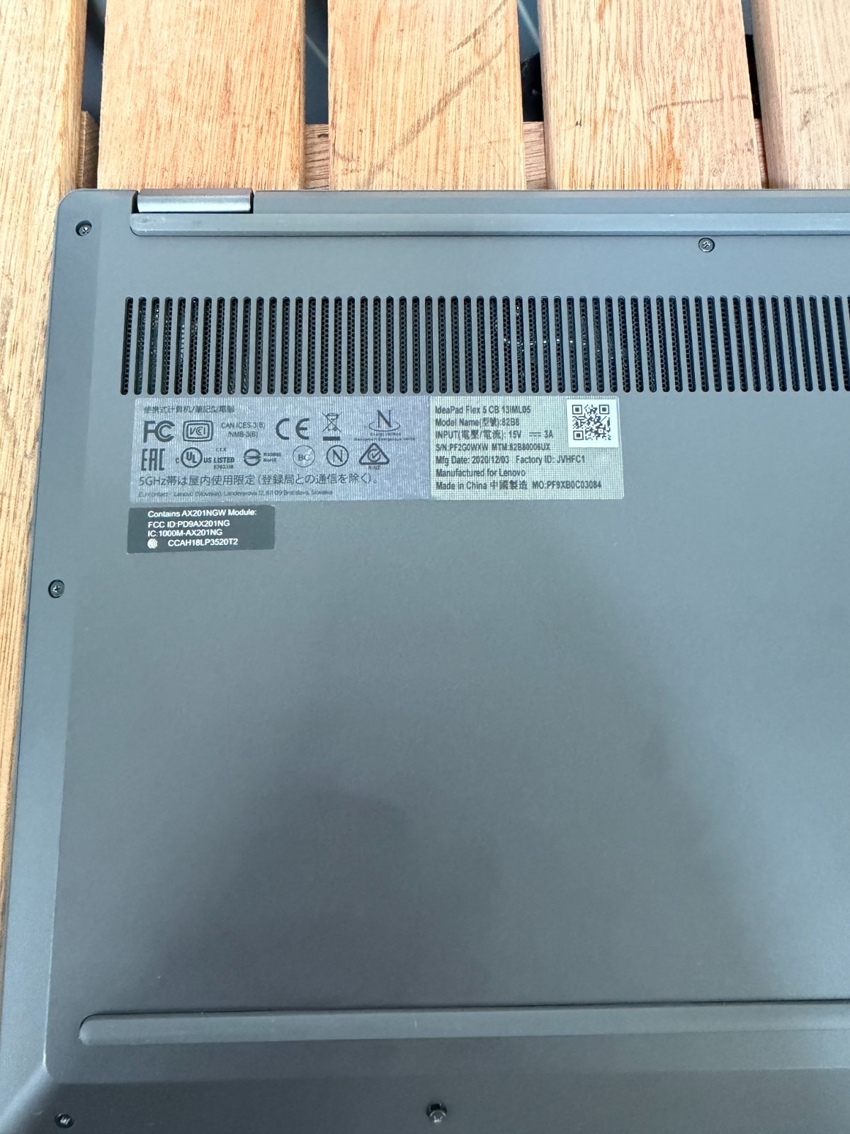 Lenovo IdeaPad Flex 5 CB 13IML05 13.3″ Intel Core i3 10th Gen Laptop USED