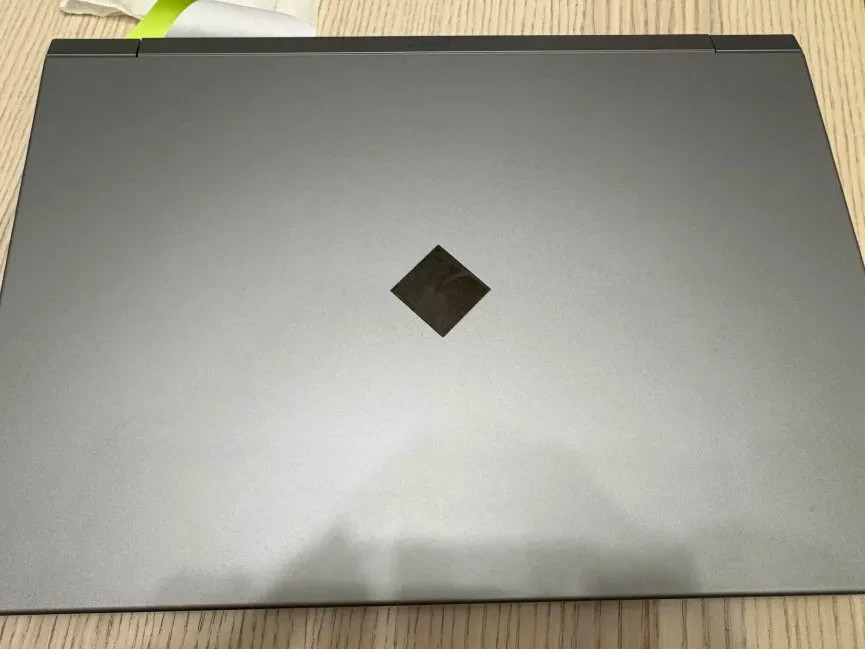 HP OMEN 16-ae0001nr 16.1″ Gaming Laptop Computer Platinum Collection
