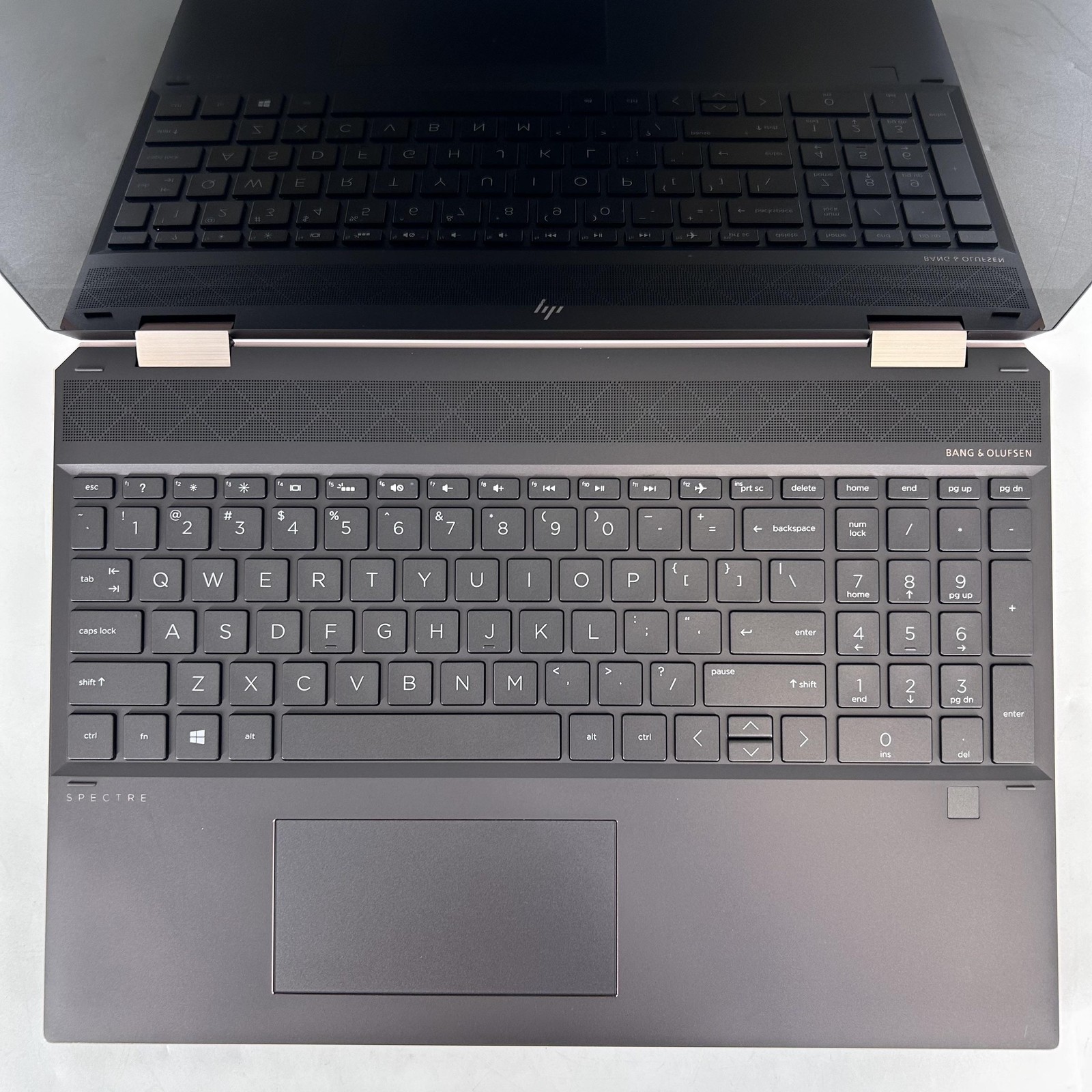HP Spectre 15 x360 Gray 4K TOUCH i7-10510U 1.80GHz 16GB 512GB SSD NVIDIA MX250