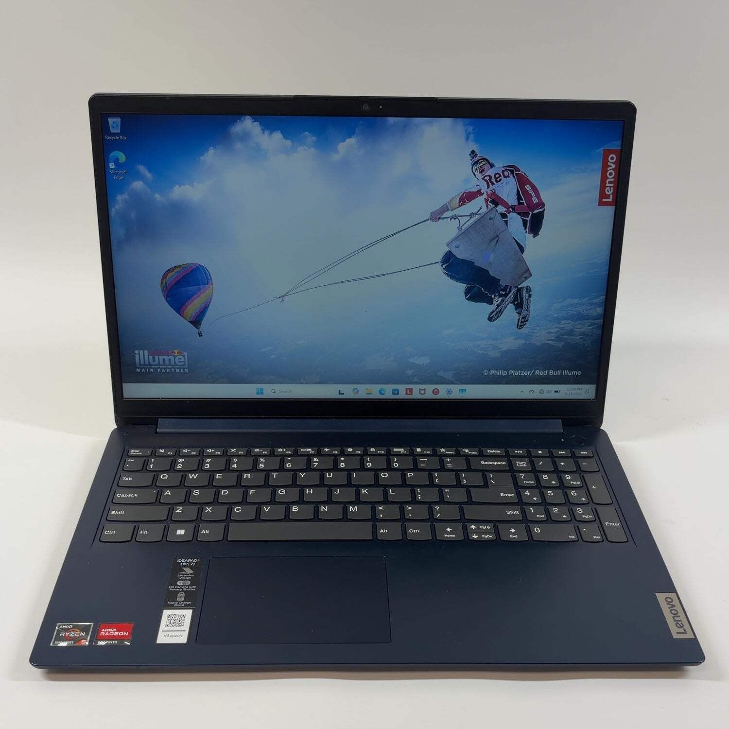 Lenovo IdeaPad 1 15AMN7 15.6″ Ryzen 5 7520U 2.8GHz 8GB RAM 256GB SSD AMD Radeon
