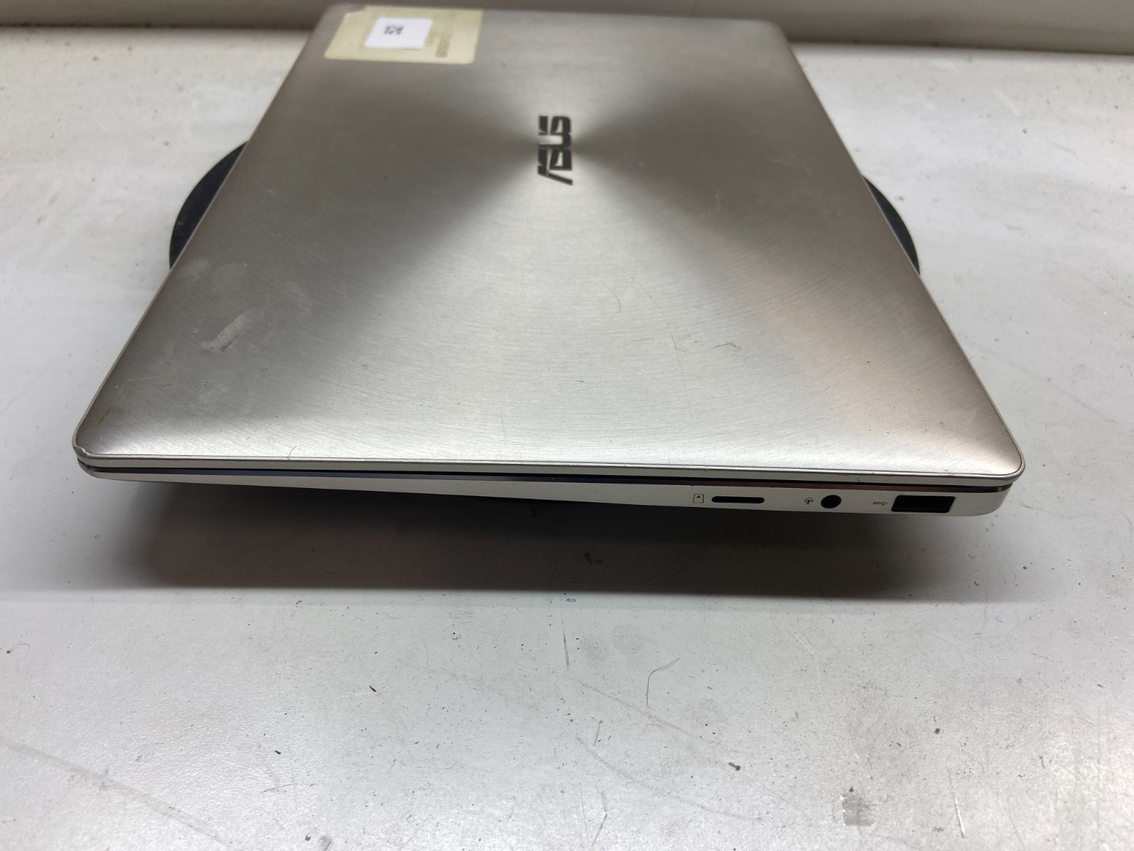 Asus Zenbook UX331U Intel Core i5-8250U 1.6GHz 8GB NO HDD