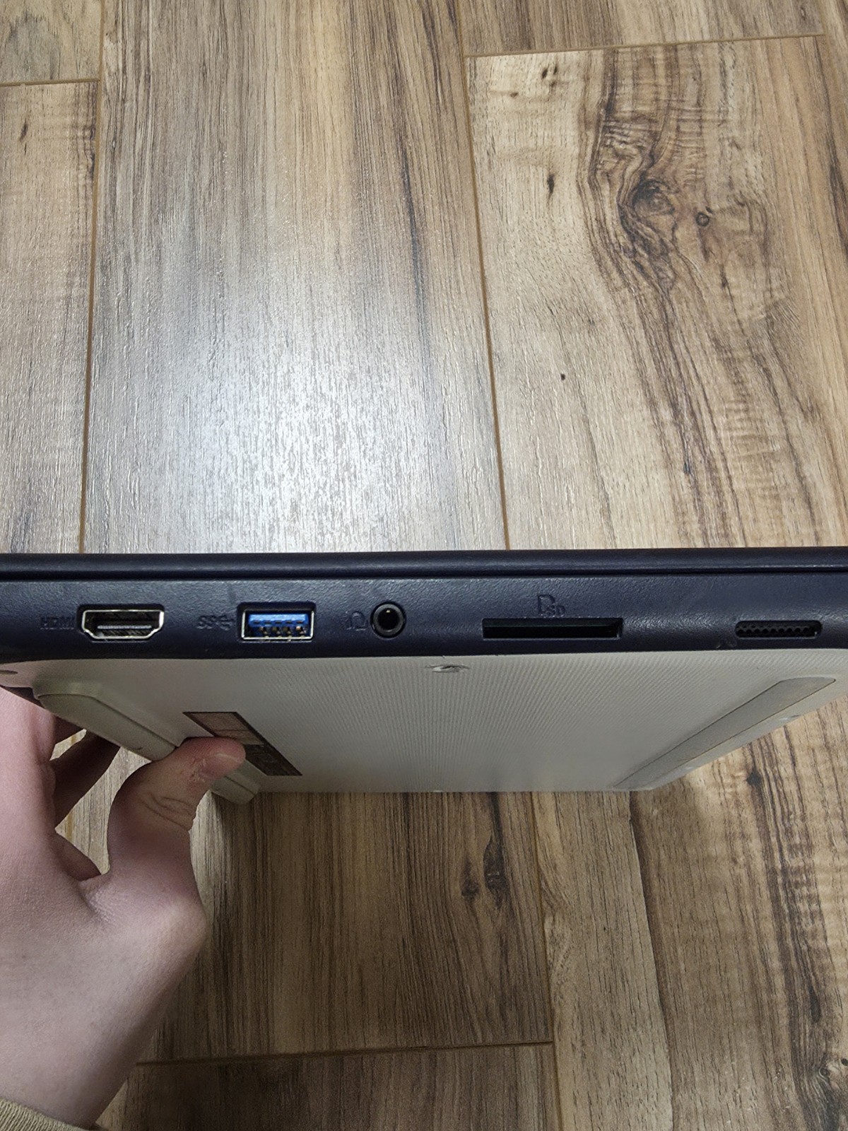 ASUS Chromebook C202S 11.6″ LCD Chrome OS