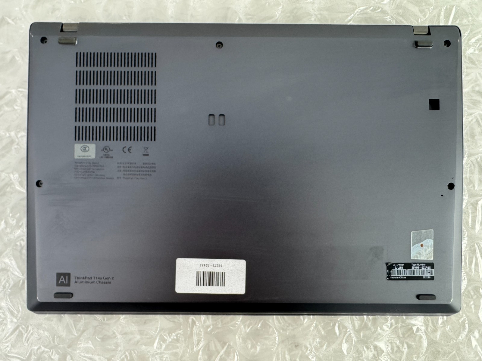 Lenovo ThinkPad T14s Gen 2 i7-1185G7 16GB 256GB SSD 14″ FHD Win 11 Pro