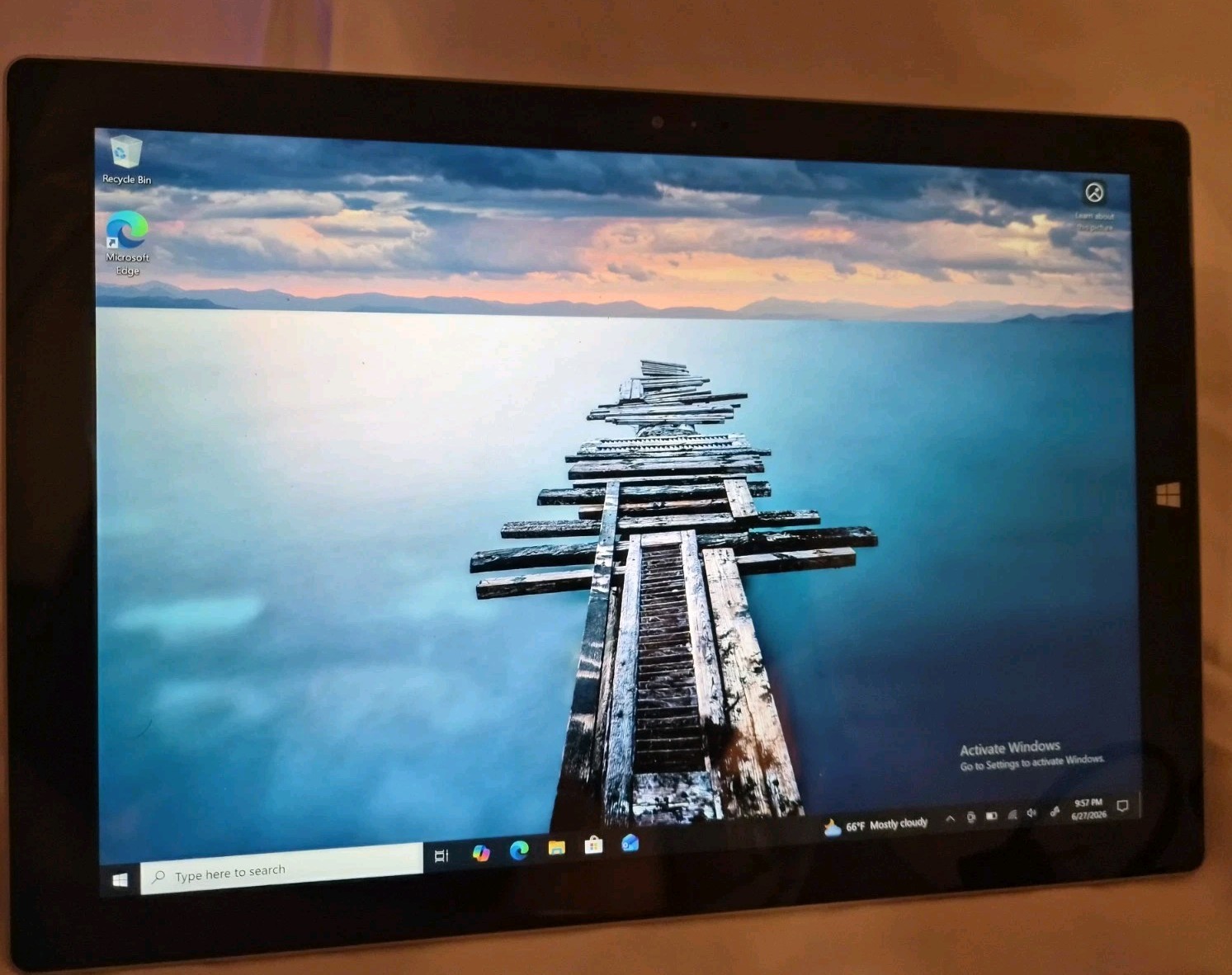 Microsoft Surface Pro 3 i7-4650U 8GB RAM 128GB SSD Windows 10 Pro Tablet