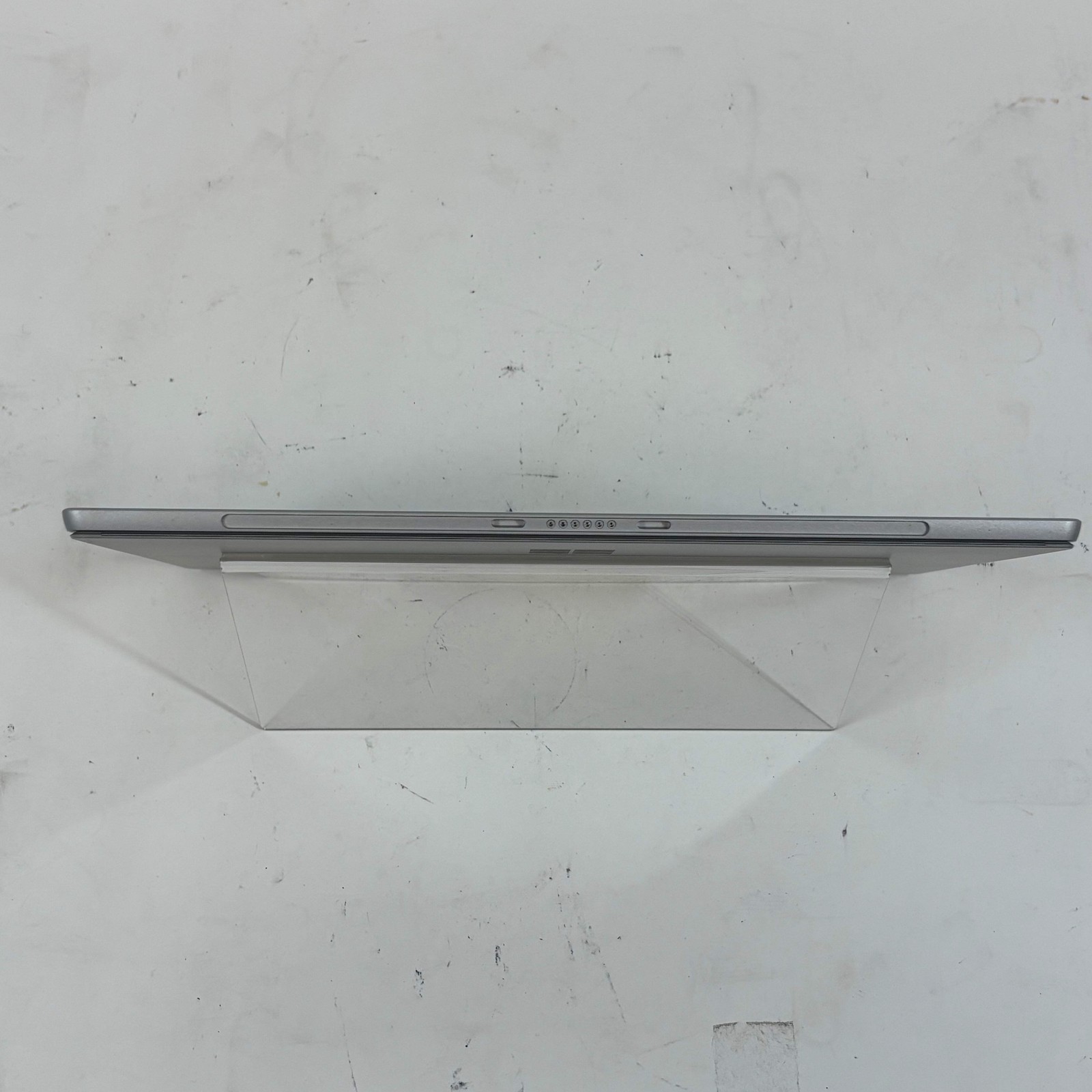 Microsoft Surface Pro 7+ 1960 12.3″ i5-1135G7 2.4GHz 8GB RAM 128GB SSD