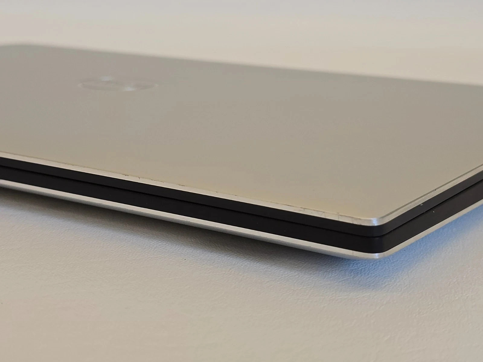 Dell Precision 5540 15.6″ FHD i9-9880H 32GB RAM 1TB NVMe NVIDIA T2000 Win 11 Pro