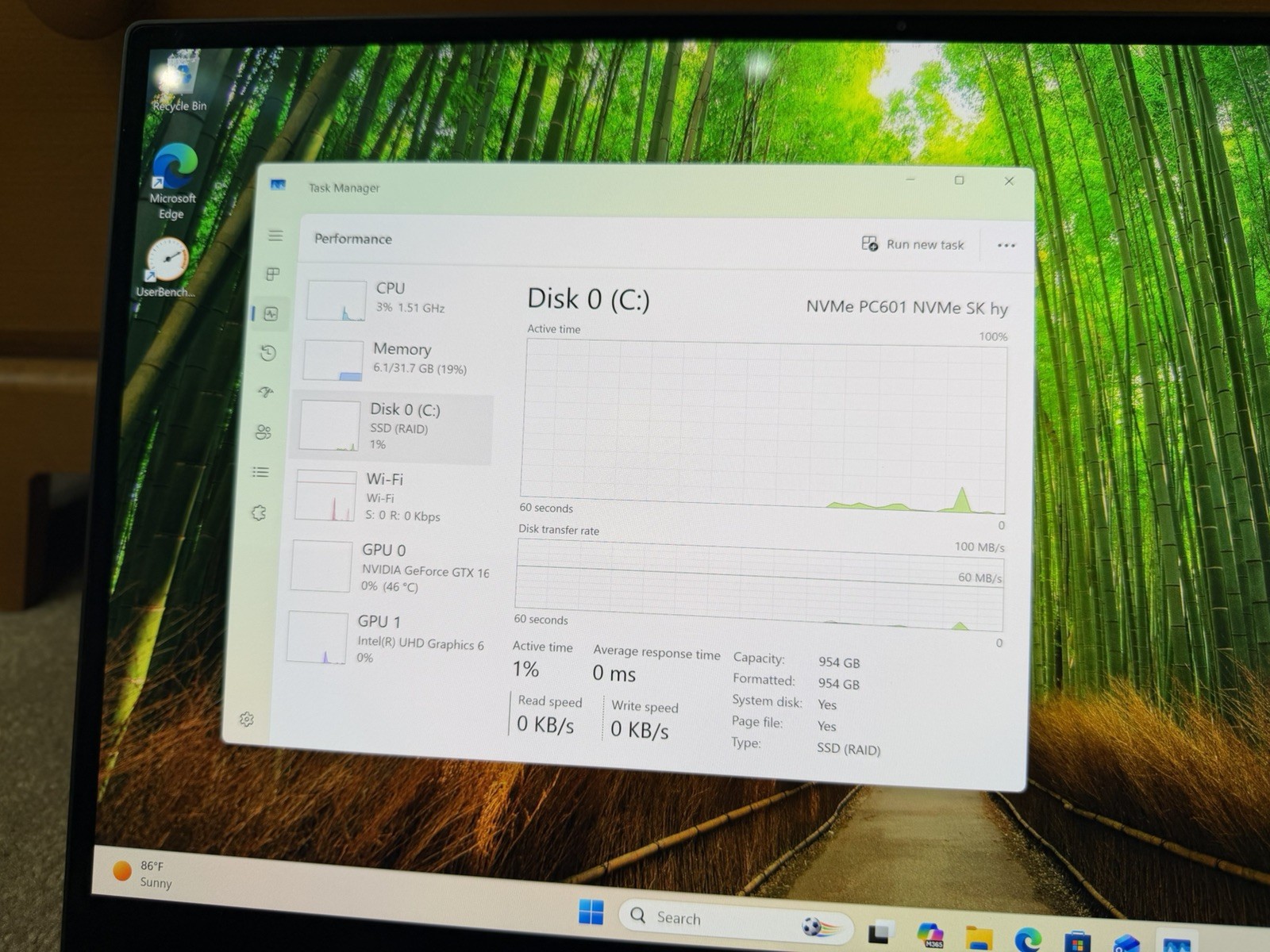 Dell XPS 7590 15.6″ – i7-9750H – 32GB RAM- GTX 1650 – 1TB SSD