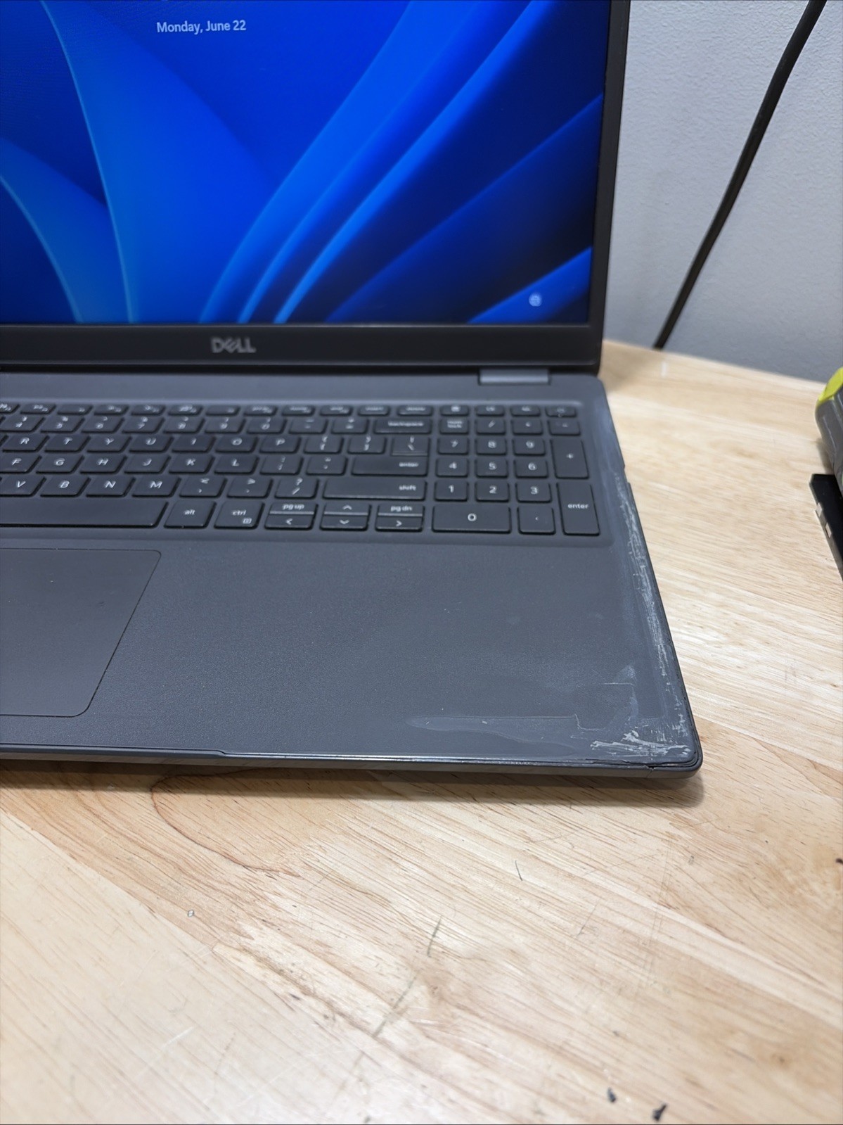 Dell Latitude 3510 15″ Core i5-10210u 1.60GHz 8GB 256GB SSD WCam Win 11 Pro