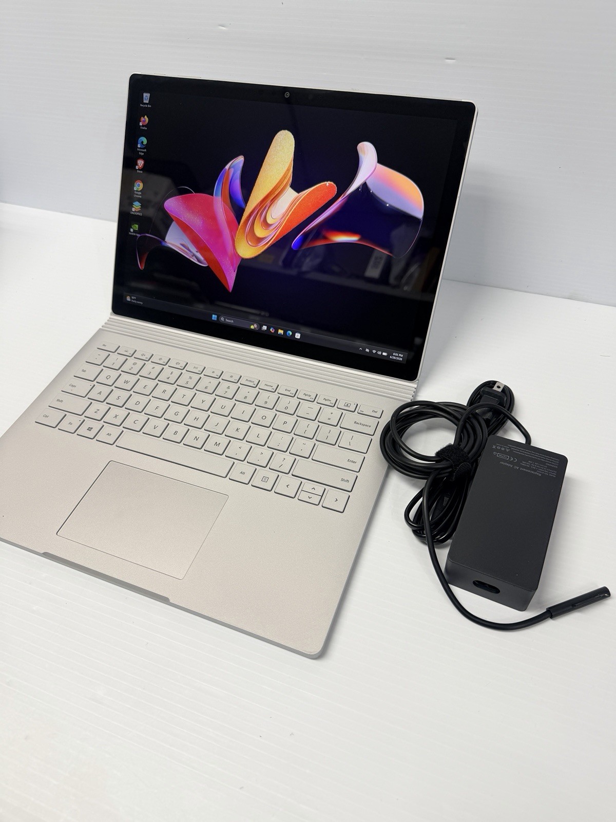 Microsoft Surface Book 3 13.5″ Touch i7-1065G7 32GB RAM 512GB SSD GTX 1650 Max-Q