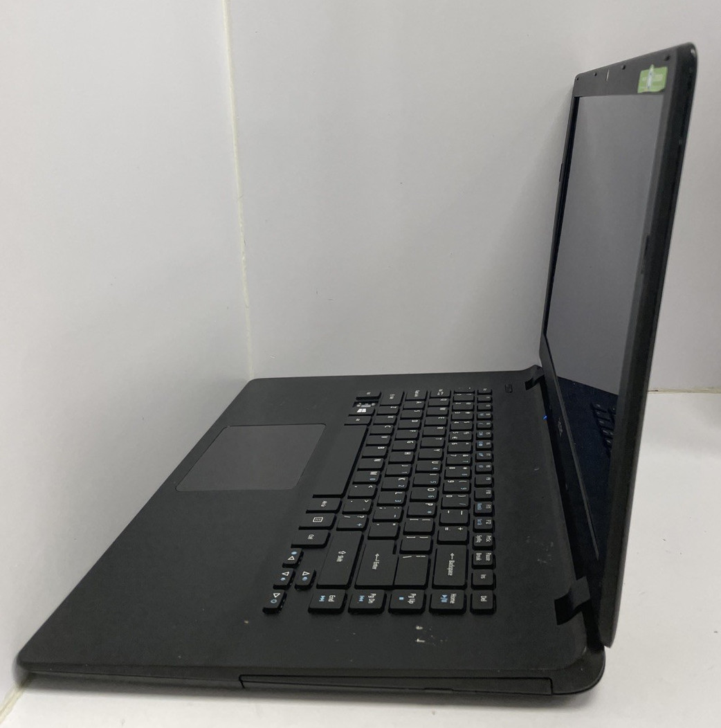 Acer Aspire Laptop N15QC4 with Charger