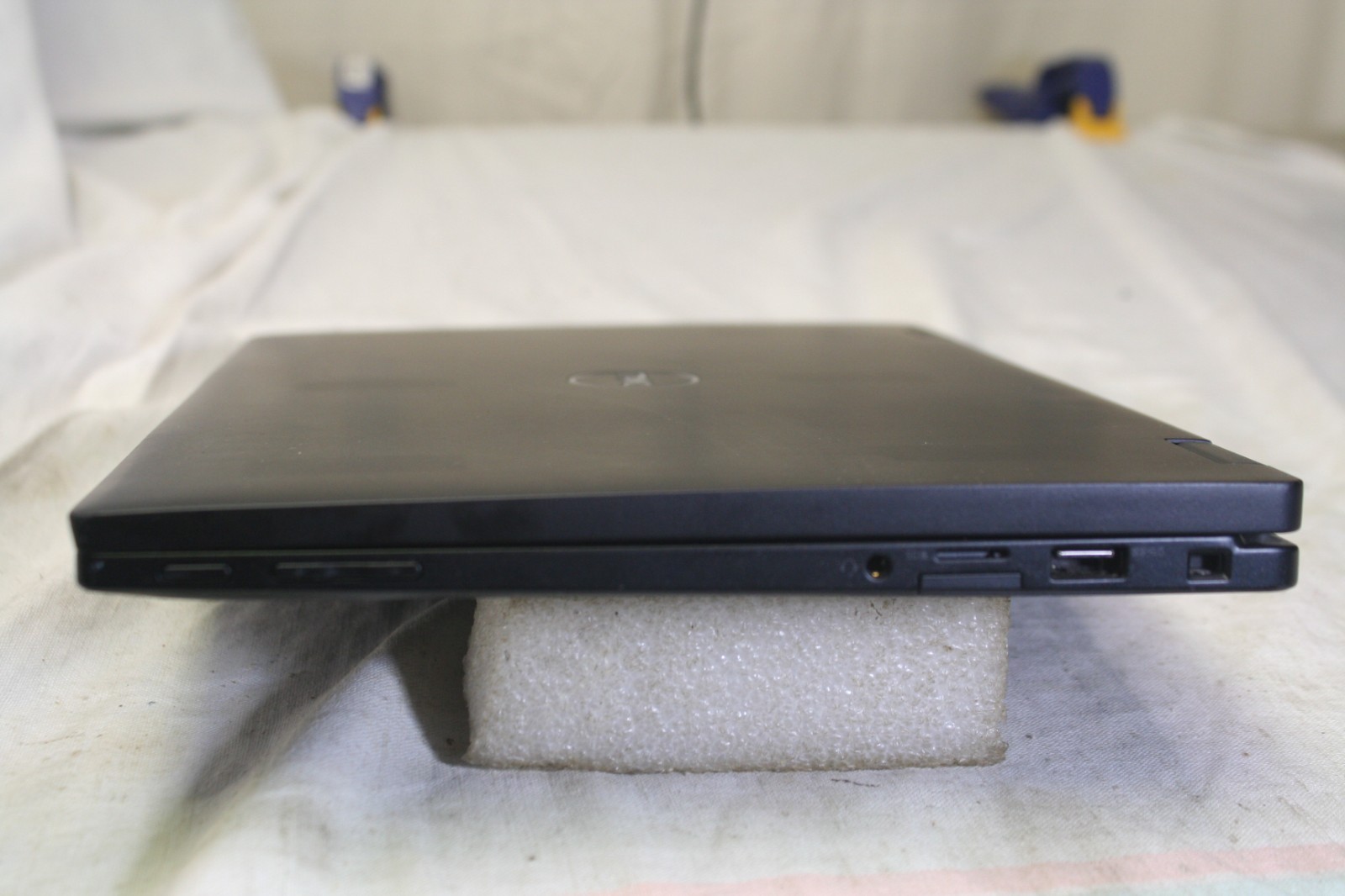DELL LATITUDE 7390 2-in-1 CORE i7-8650U, 16GB RAM 128GB SSD TOUCHSCREEN