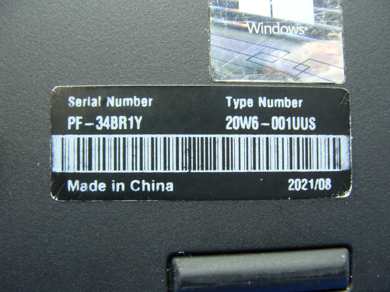 Lenovo ThinkPad P15s Gen2i 15.6″ FHD i7-1165G7 2.8GHz 16GB 512GB NVIDIA T500 4GB