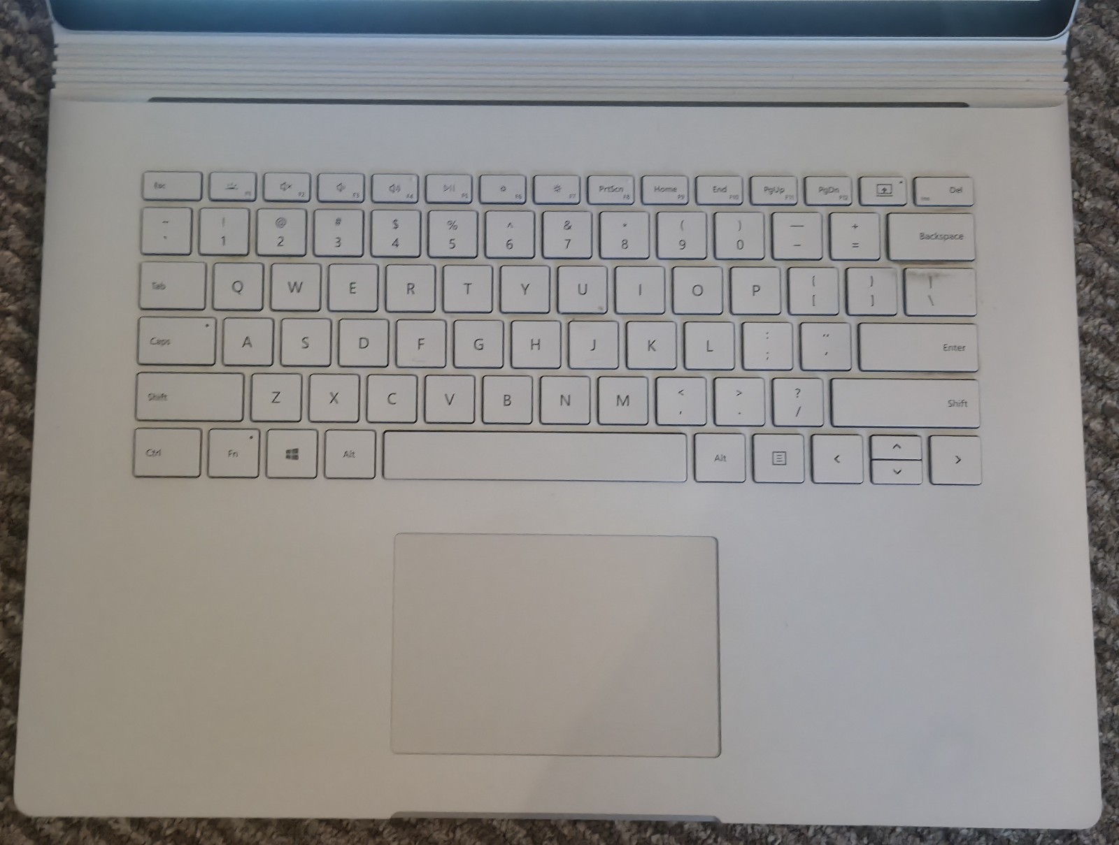 Microsoft Surface Book 3, 15.6″, Intel i7-1065G7, 32GB, 2TB SSD, GTX 1660 Ti 6GB