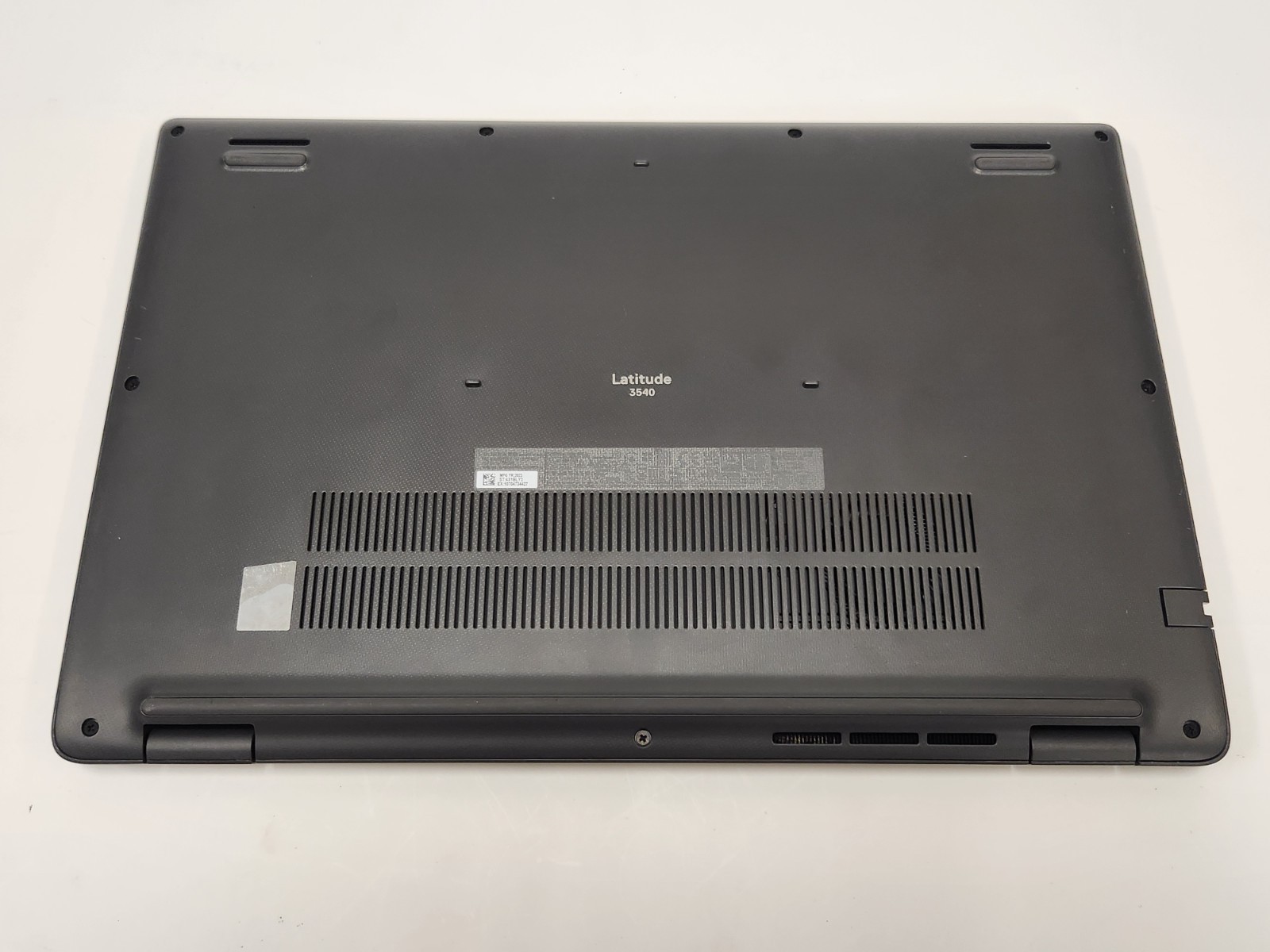 Dell Latitude 3540 15.6″ Laptop i5-1335U 1.3 Ghz 16GB DDR4 256GB SSD W11P + AC