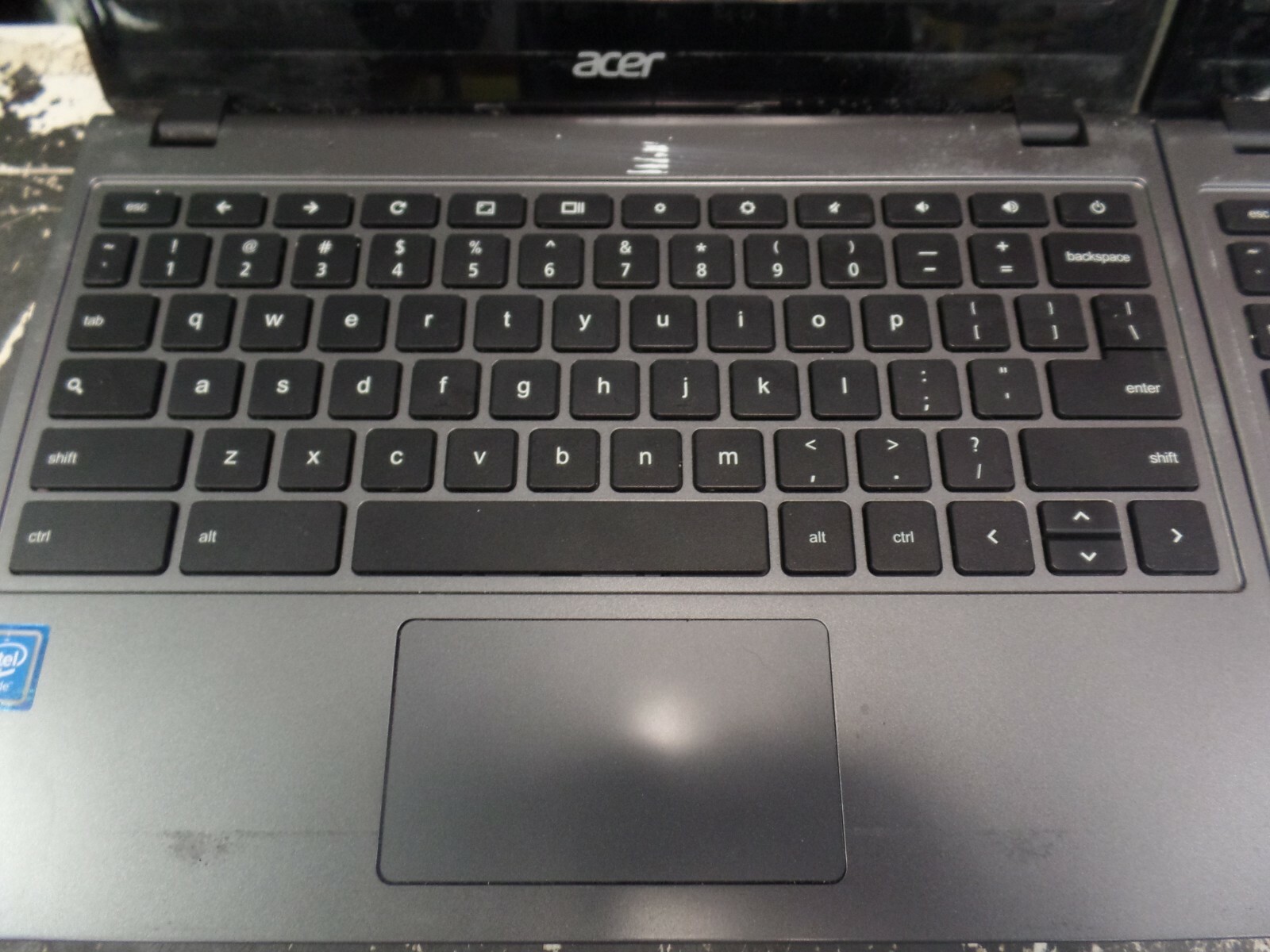 PARTS/REPAIR Lot of 2 ACER Chromebook C720 (11.6″, 16GB SSD, 2 GB RAM, Celeron)