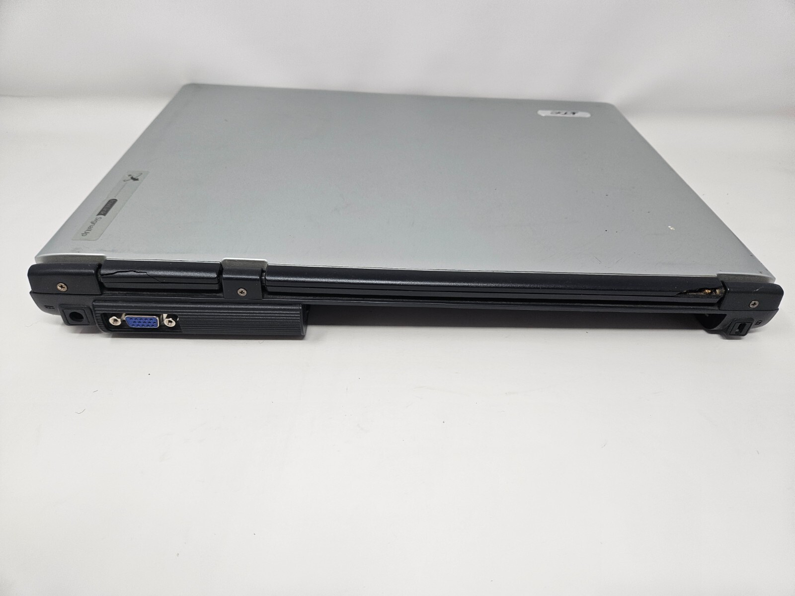 Acer Aspire 3000 Laptop (Parts or Repair) – 15.4″ – AMD Mobile Sempron