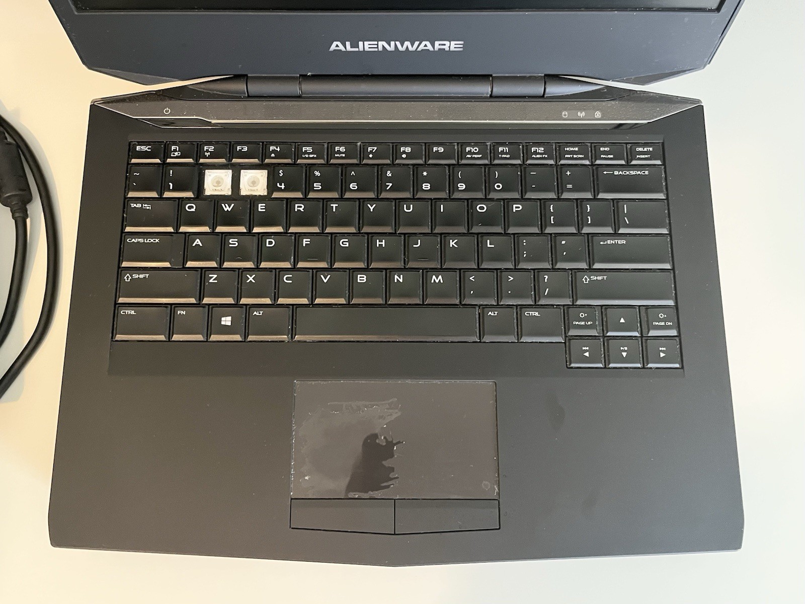 ALIENWARE 14 (P39G) i5-4200M 8GB RAM 750GB HDD