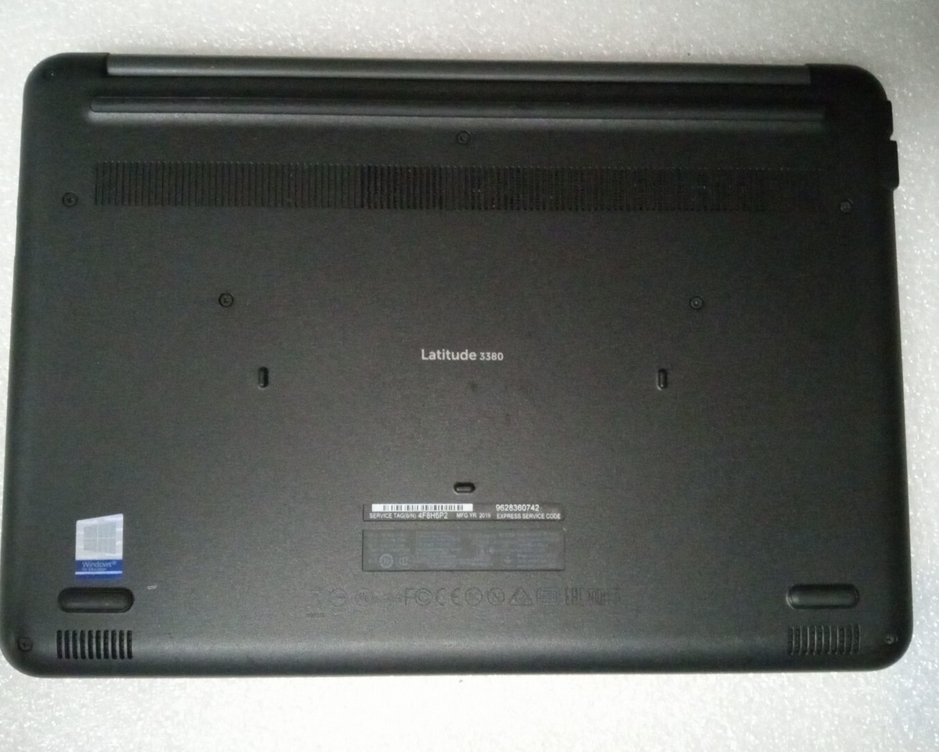 Dell Latitude 3380 Intel Core i5, 7200U @2.5 GHz 8GB RAM 128GB SSD WEBCAM