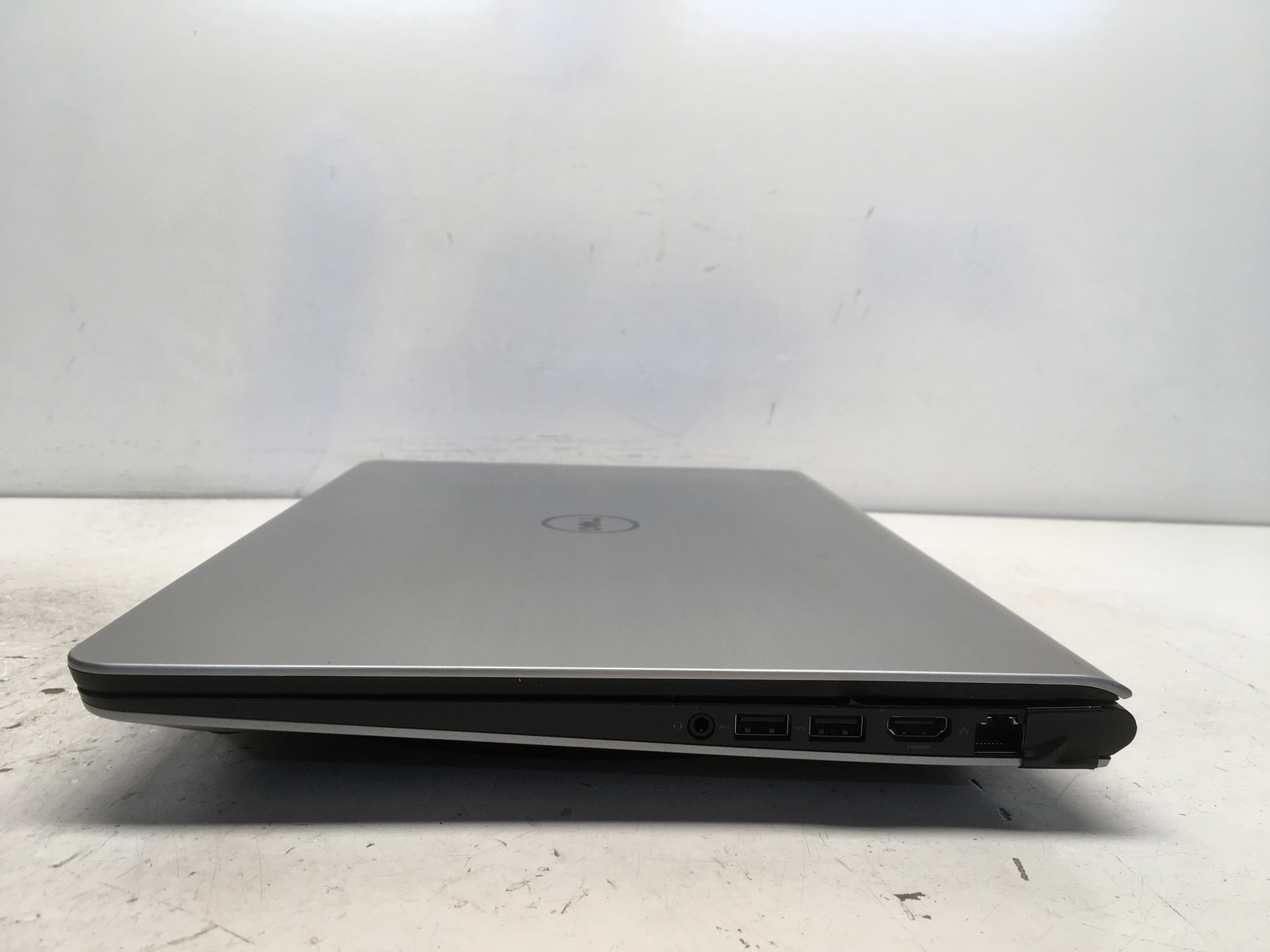 Dell Inspiron 5547 Intel i7-4510U 2GHz 16 GB NO HDD No Batt