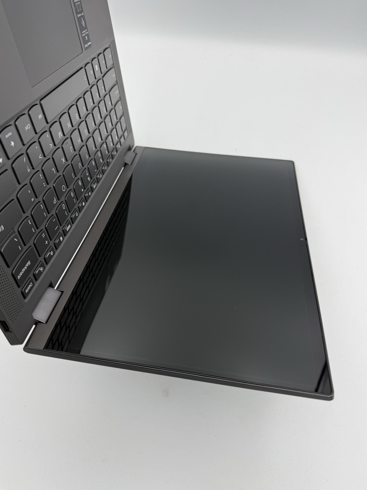 Lenovo IdeaPad Flex 5 14” 14ALC05 – Ryzen 3 5300U | 8GB RAM | 512GB SSD – 62C
