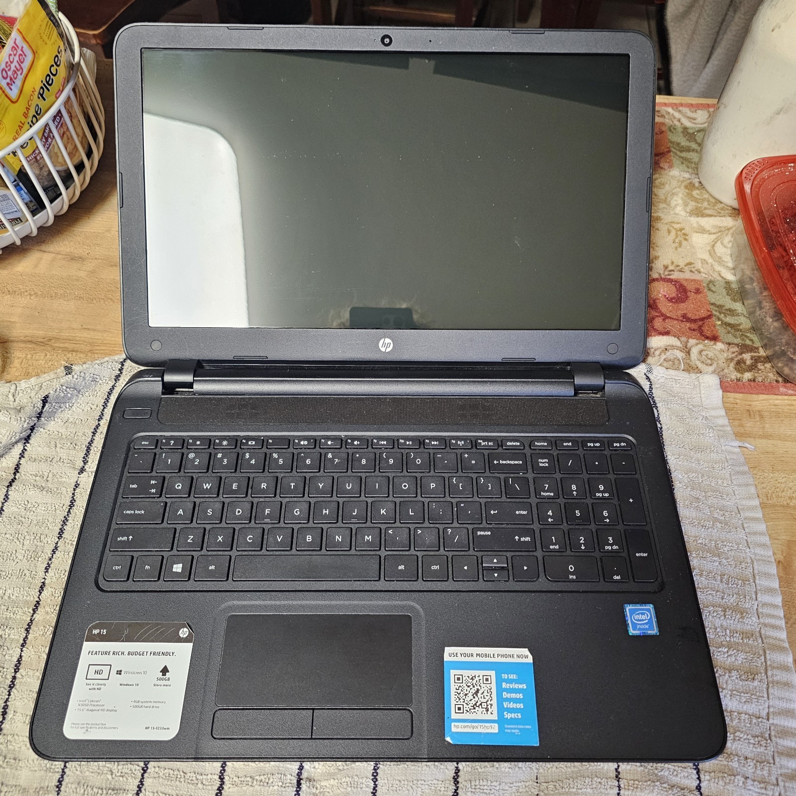 HP 15-f233wm Laptop w/Cable Intel Celeron N3050 15.6-in 4GB RAM 500GB HDD Win 10
