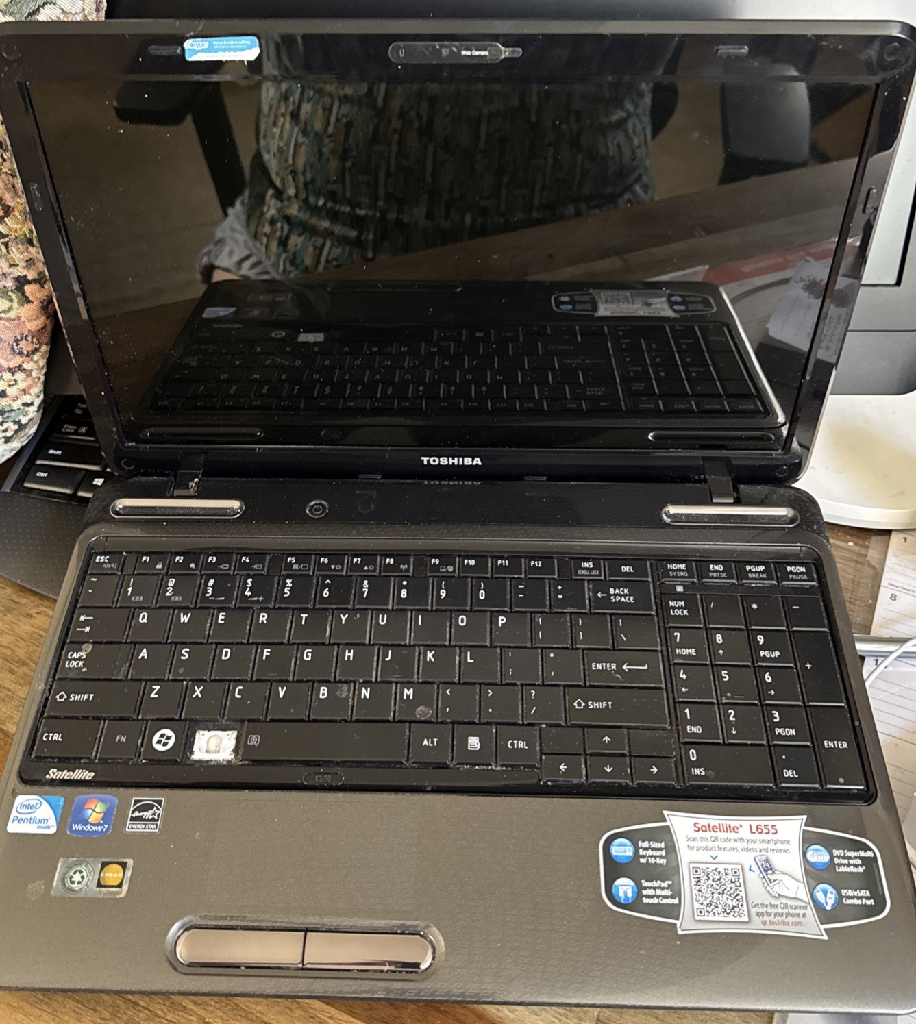 Toshiba Satellite C655-S5128 15.6in. (500GB, Intel Core i3 1st Gen., 2.53GHz,…