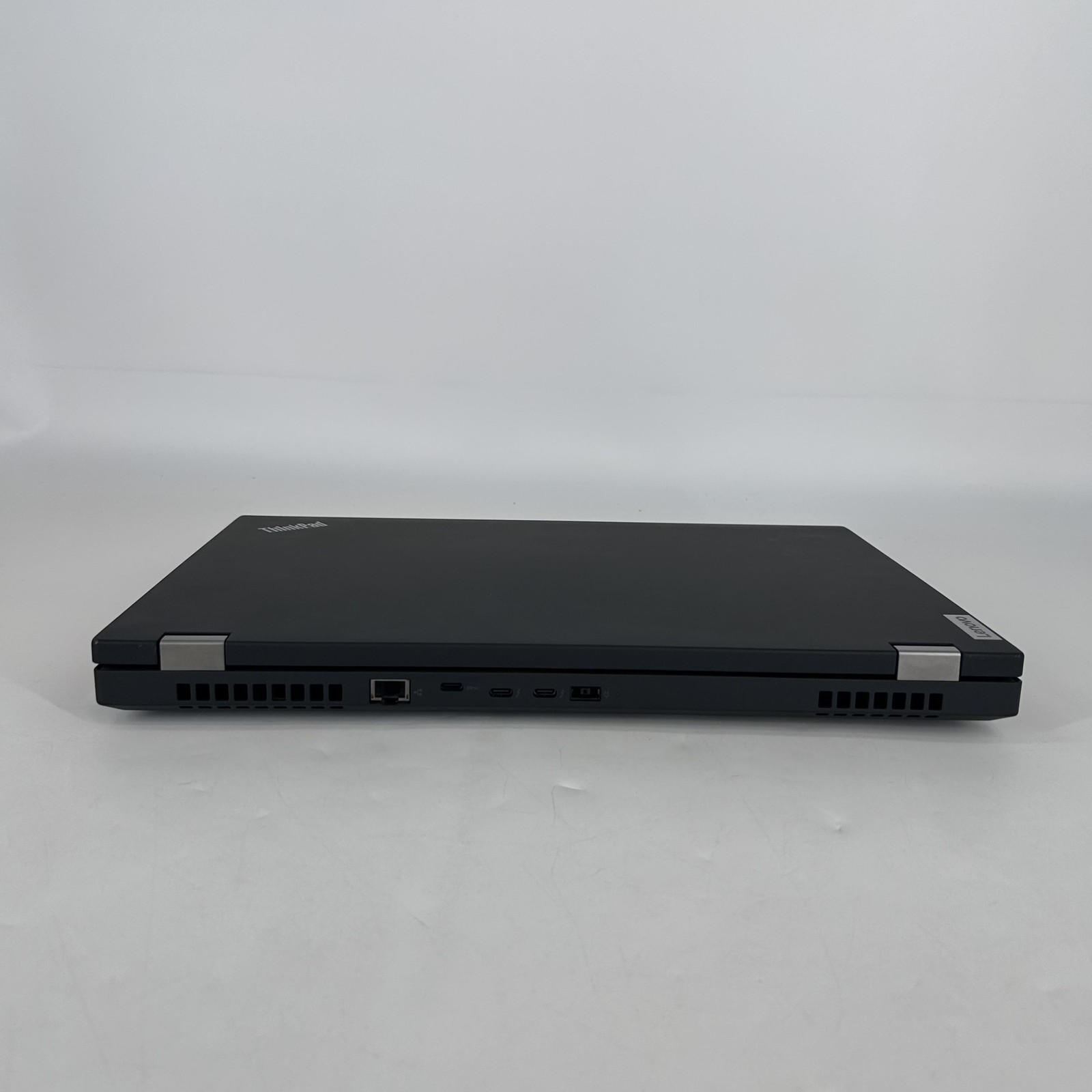 Lenovo ThinkPad P15 Gen 1 FHD i7-10750H 16GB 512GB SSD Quadro T1000 WHITE SPOTS