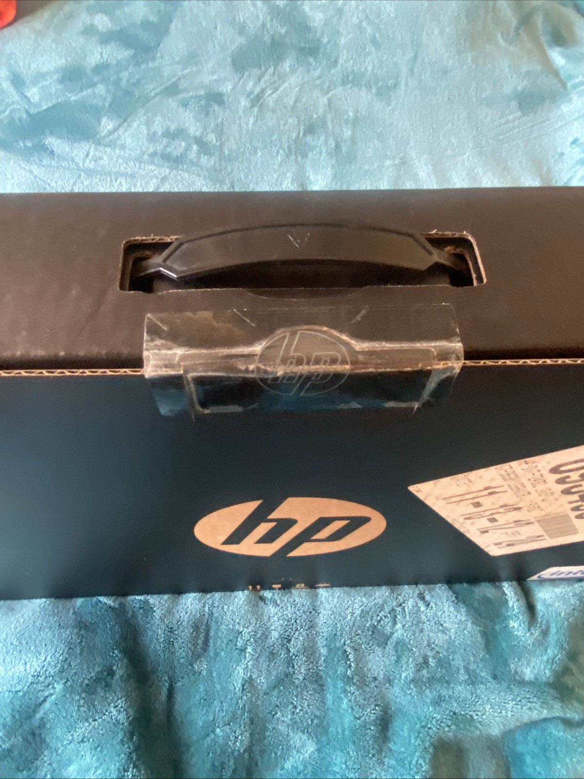 Beats Audio HP Envy dv7-7240us 17.3″ / Intel Core i5-2450M