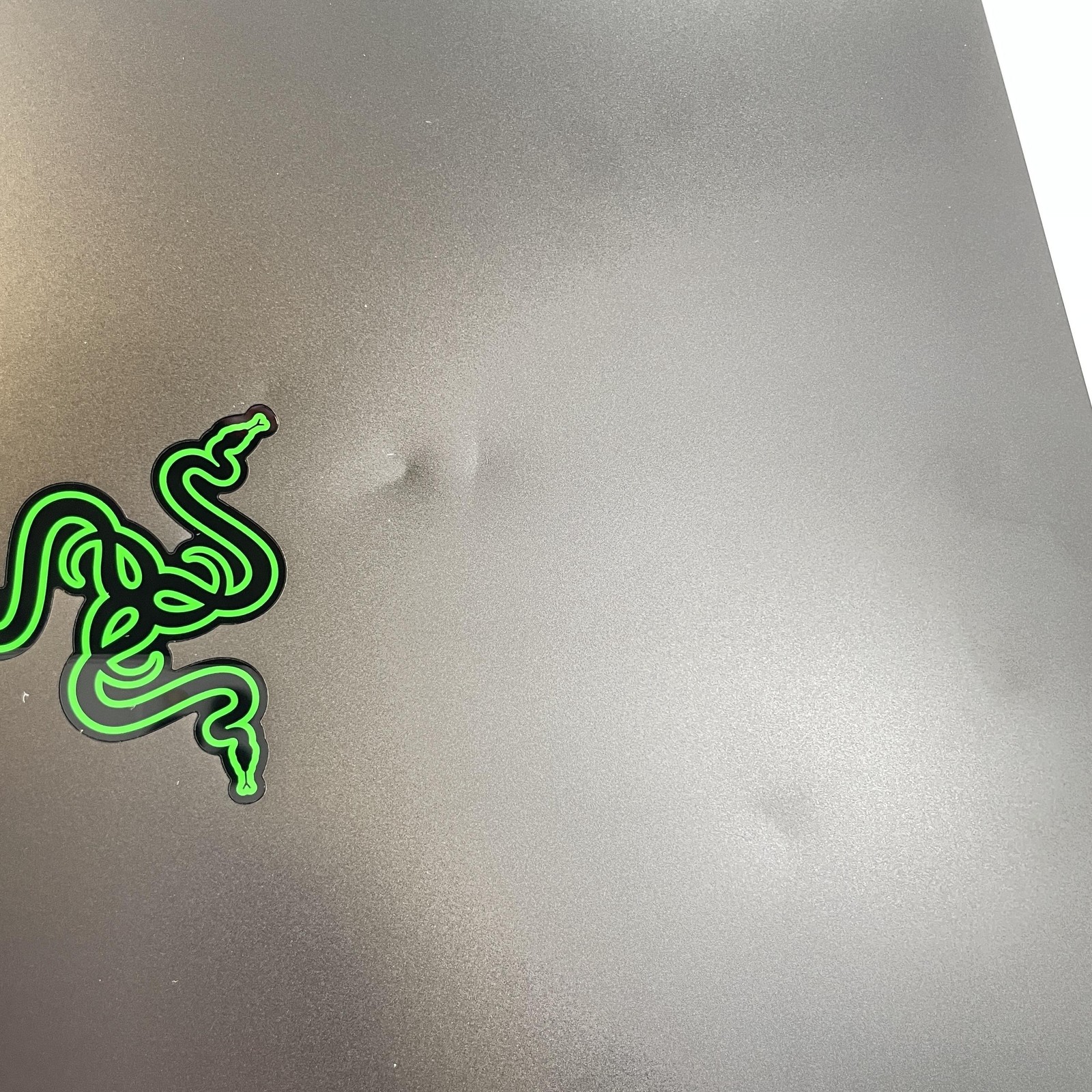 Razer Blade 14 120Hz QHD+ 2025 2.0 GHz Ryzen AI 9 365 32GB 1TB SSD RTX 5070