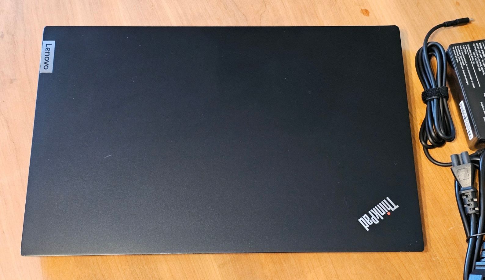 Nice Lenovo E15 Gen 2 i5-1135G7 2.40GHz 8GB 256GB NVMe Full HD AC & 83% Battery