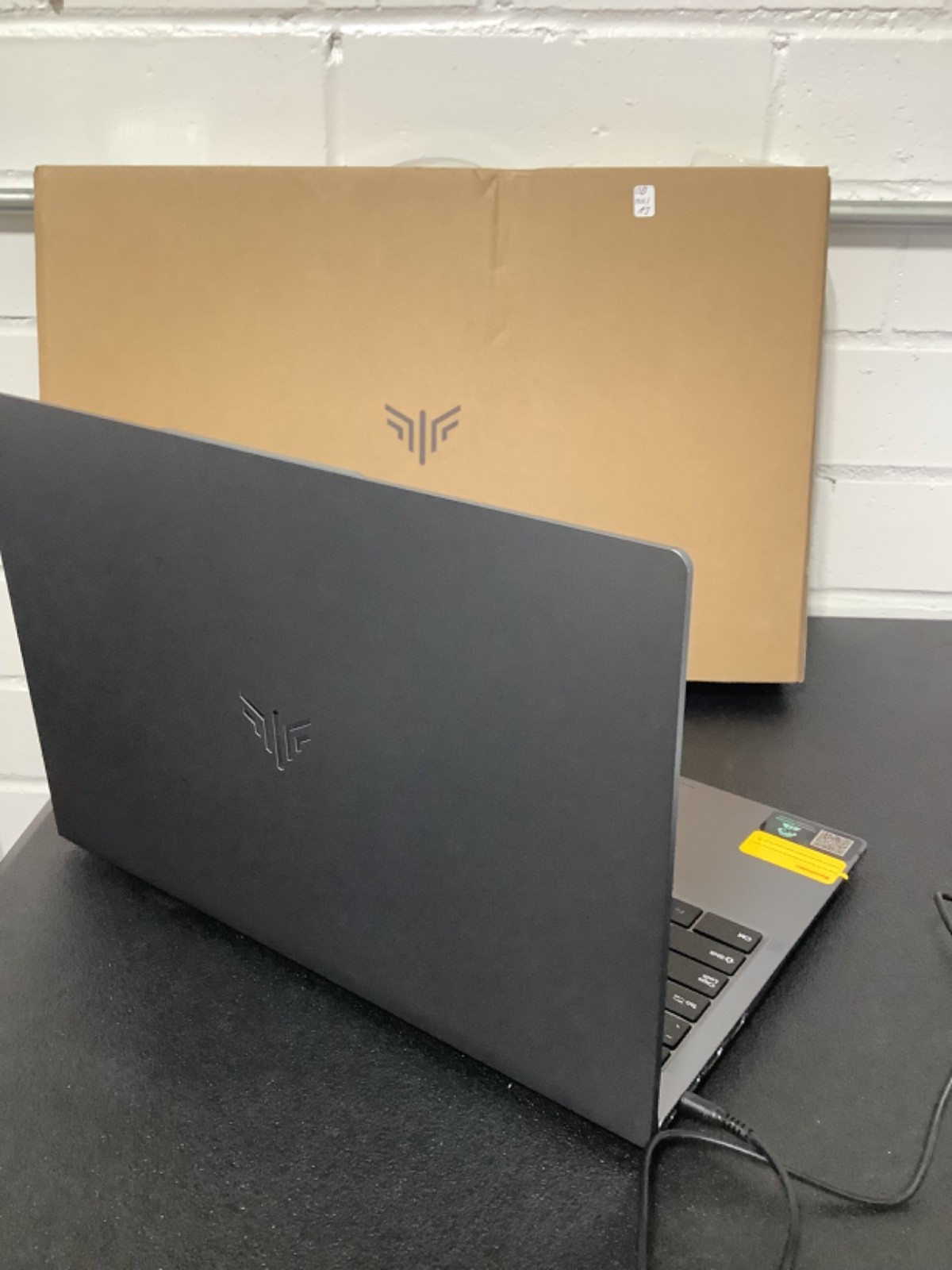 ACEMAGIC LX16PRO Laptop AMD Ryzen 4300U 16GB RAM 512GB SSD-GRAY