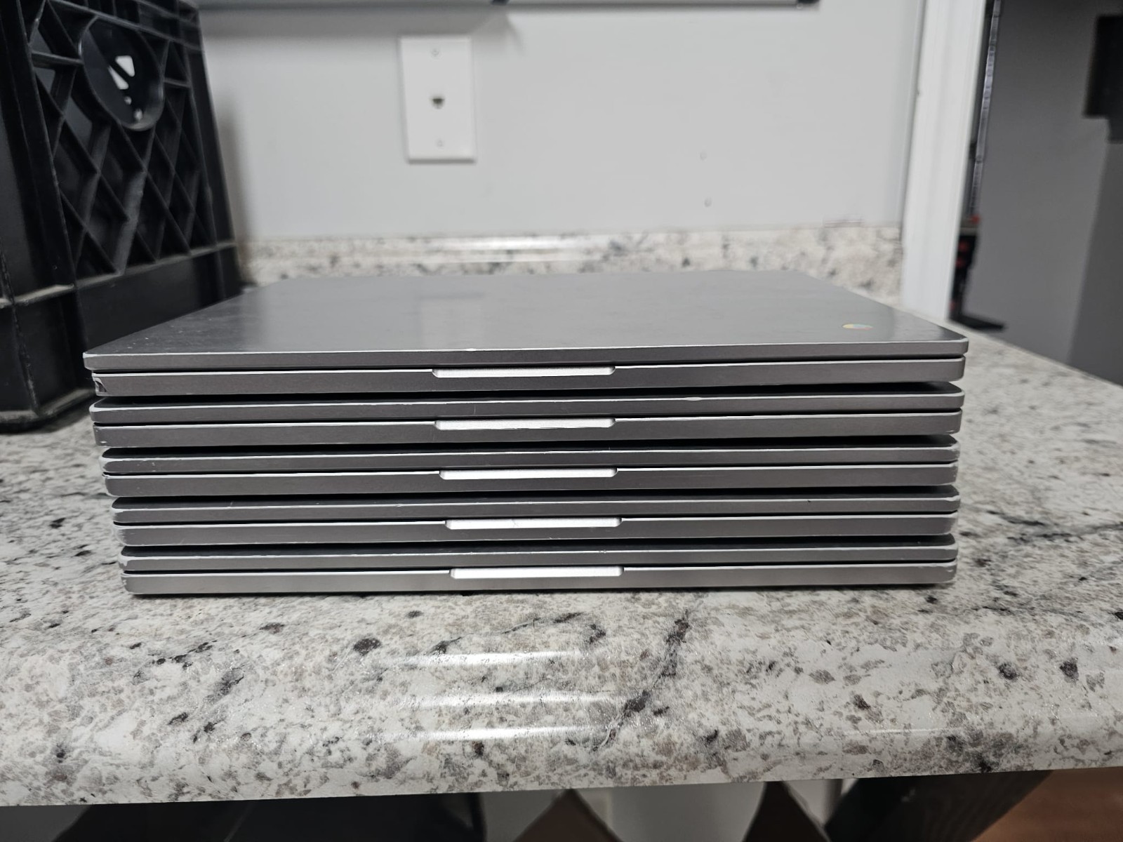 5 Samsung Chromebook 4 XE310XBA 11.6 Intel Celeron Chrome OS Working School 6129