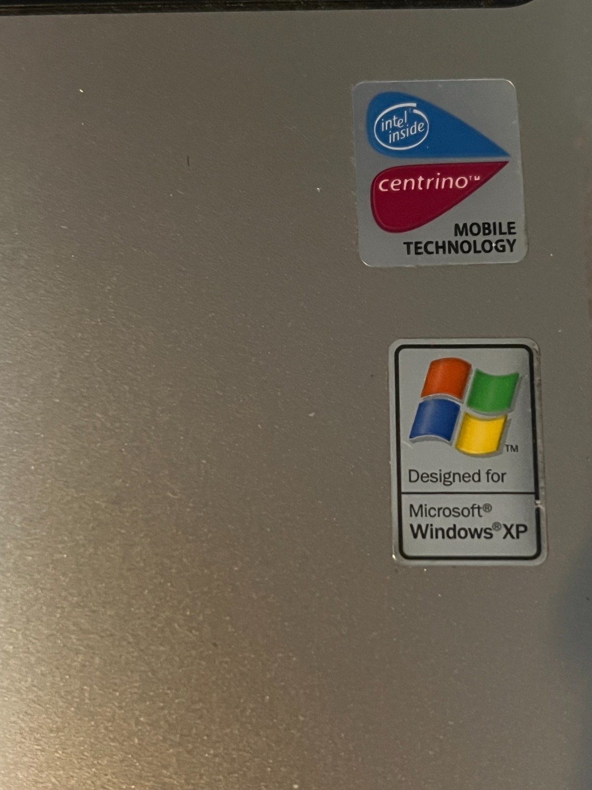 Gateway PA2 17.1″ Laptop M680E Intel Centrino Pentium M770 2 GB Ram NO HDD