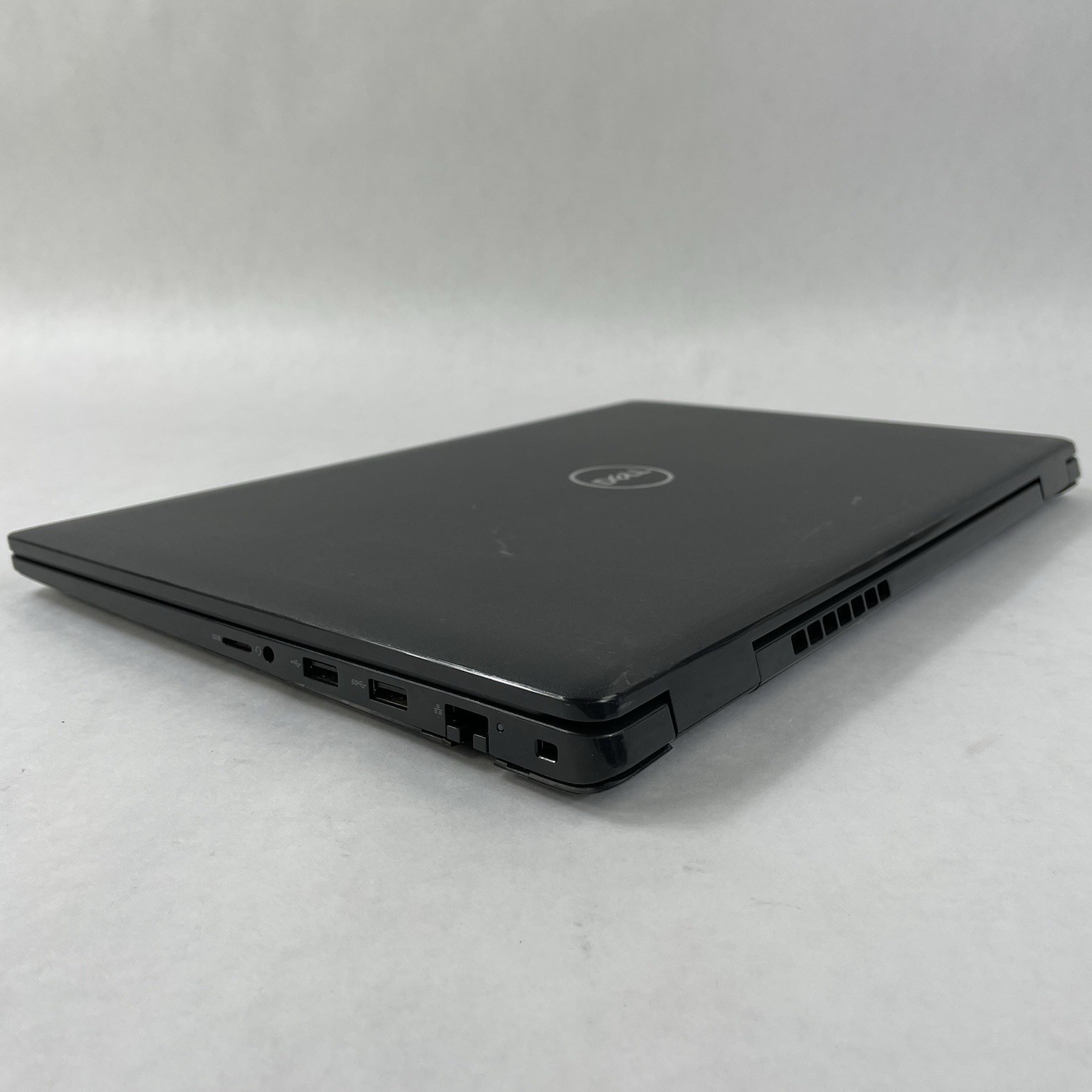 Dell Latitude 3520 15.6″ i5-1135G7 2.40 GHz 8 GB RAM No SSD/OS/AC