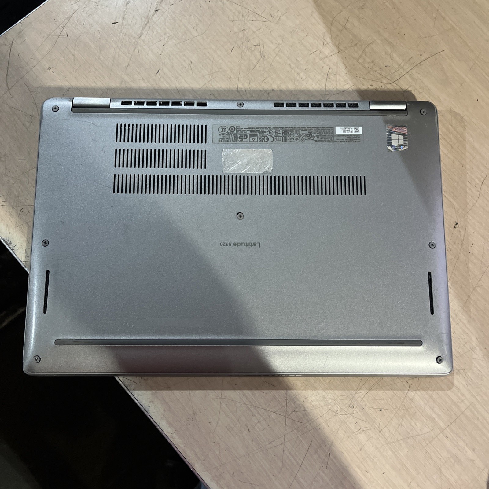 DELL LATITUDE 5320 INTEL CORE I5-1135G7 16GB RAM NO HD