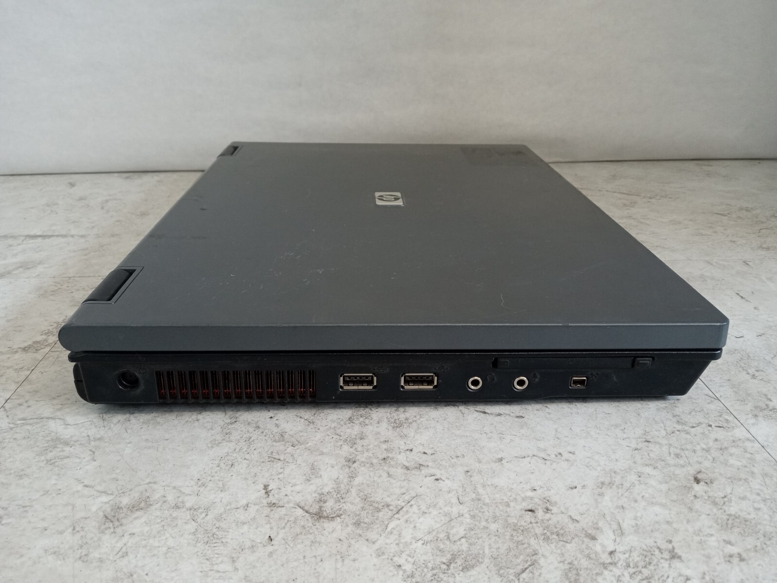HP Compaq 6710b 15.4″ Laptop Intel Core 2 Duo 2GB RAM 320GB HDD XP *READ* -RR