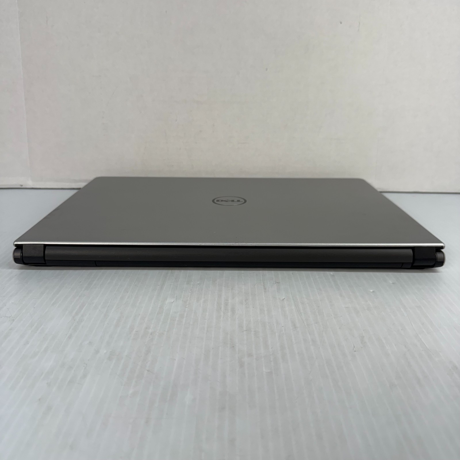 Dell Inspiron 5559 i5-6200U 15.6″ Laptop 120GB SSD 8GB RAM AS IS – BAD SCREEN