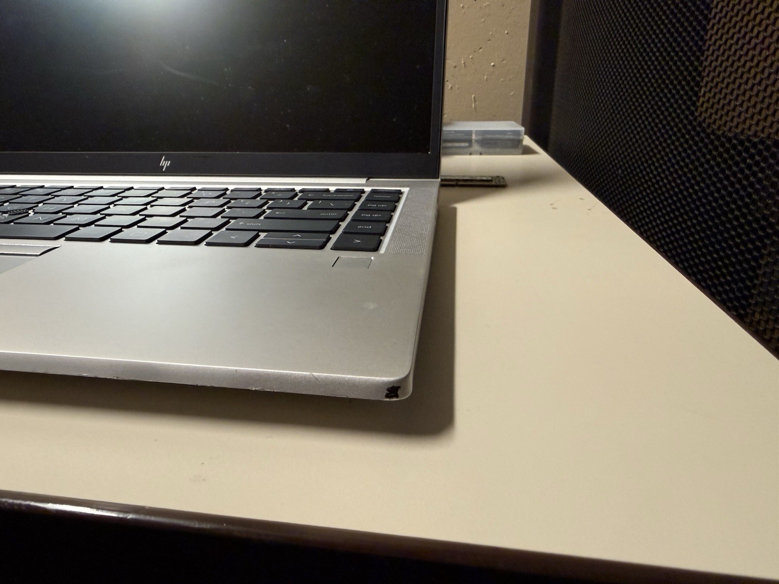 HP Elitebook 845 G8 Working – READ DESCRIPTION