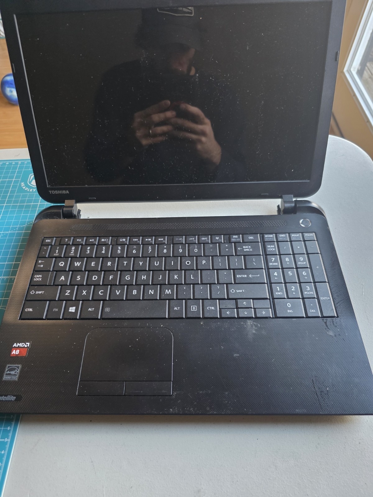 🔧 Lot of Broken Laptops – For Parts or Repair – Various Brands & Conditions