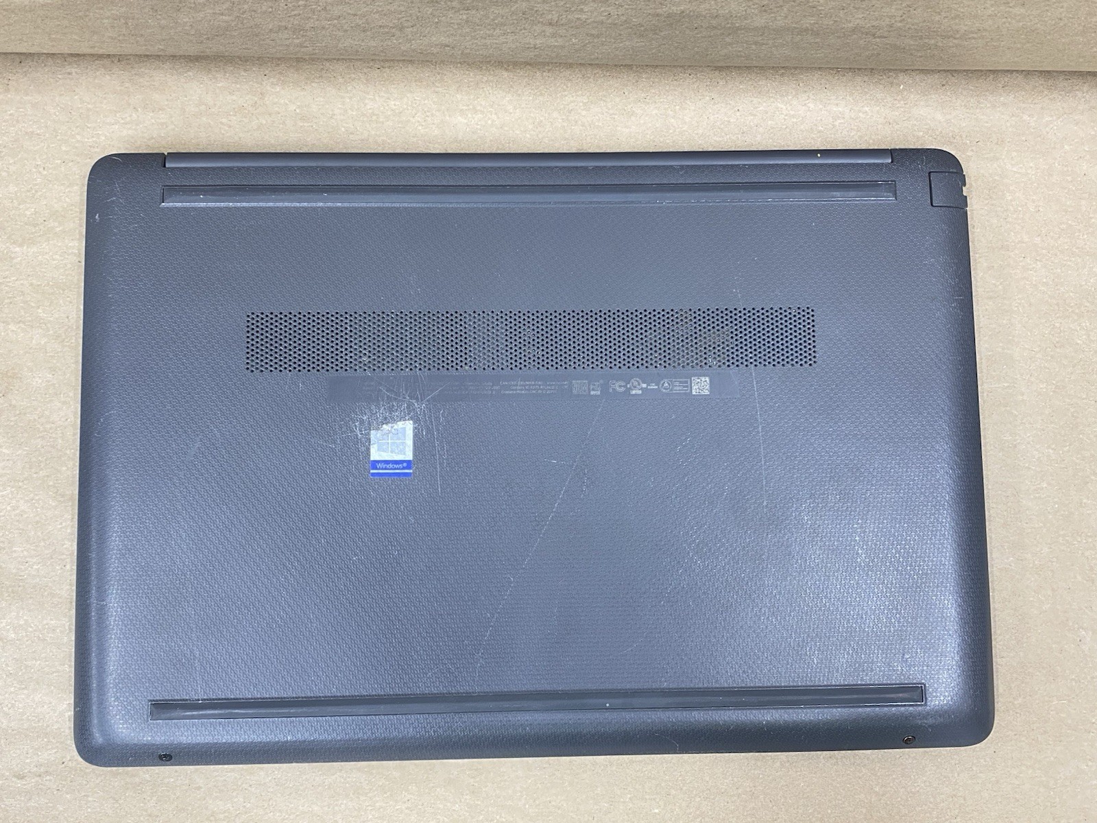 HP 255 G8 – 15.5″ FHD – AMD Ryzen 3 3250U – 4GB – 256GB – Win 11 Pro