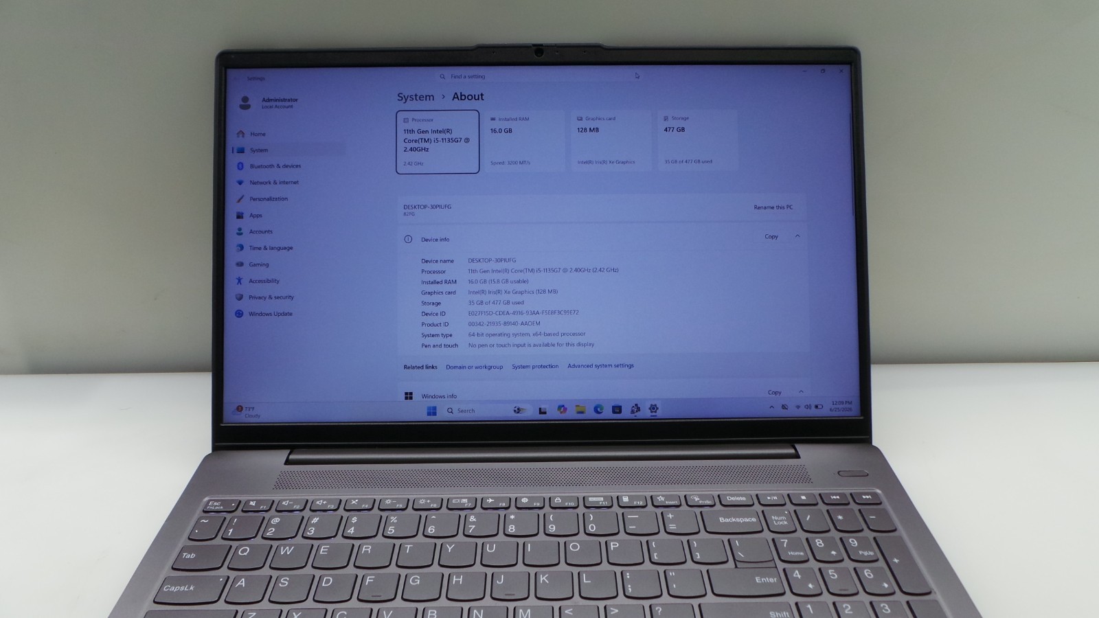 Lenovo IdeaPad 5 15ITL05 15.6” i5-1135G7 1.00GHz 16GB SSD 512GB SSD WIN 11 HOME