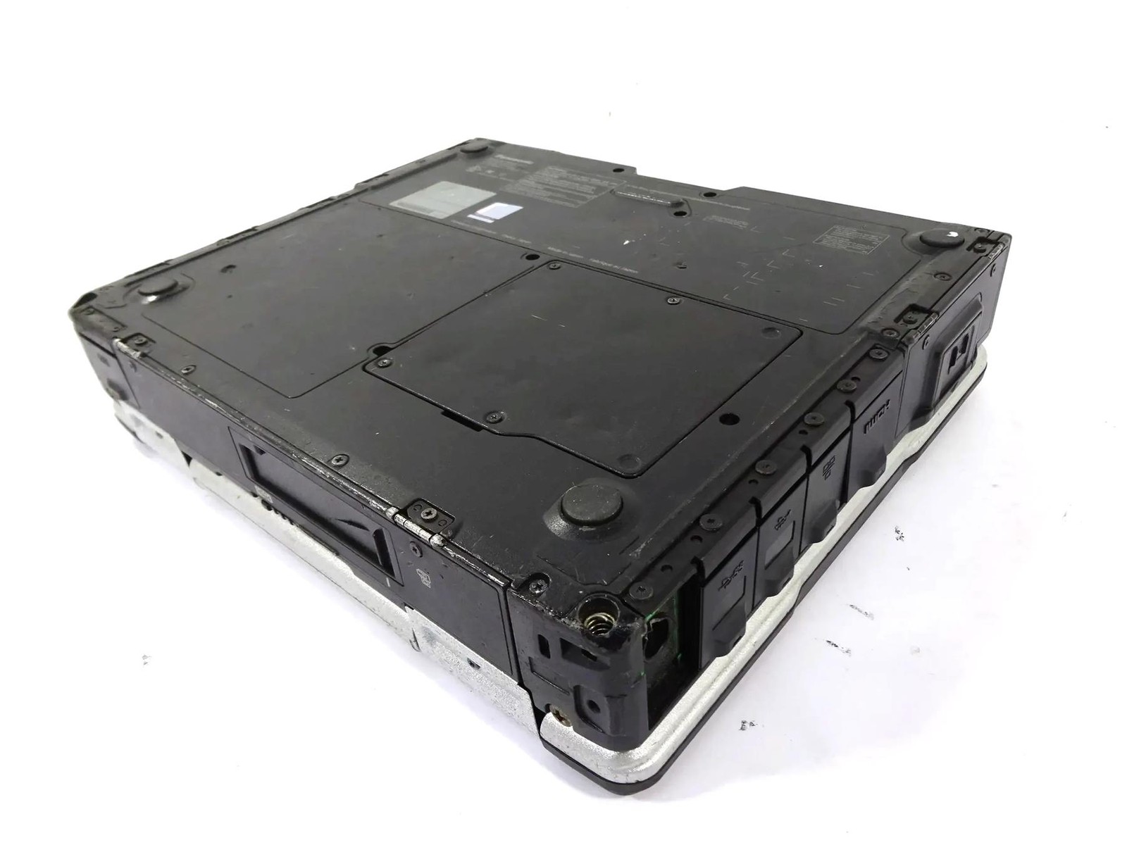 Panasonic Toughbook CF-31 MK6 Core i5-7300U 2.6GHz 8GB RAM – No HDD